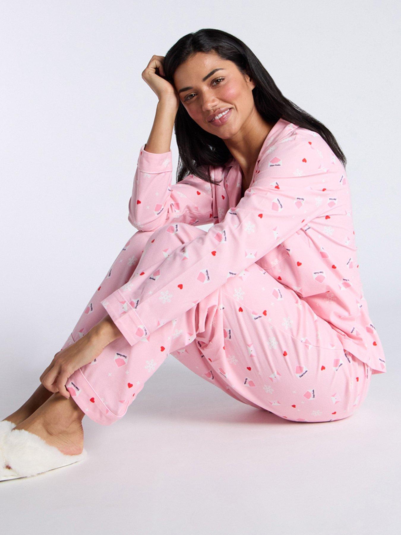 boux-avenue-boux-avenue-dear-santa-fleece-pj-in-a-bag-pink-mixback