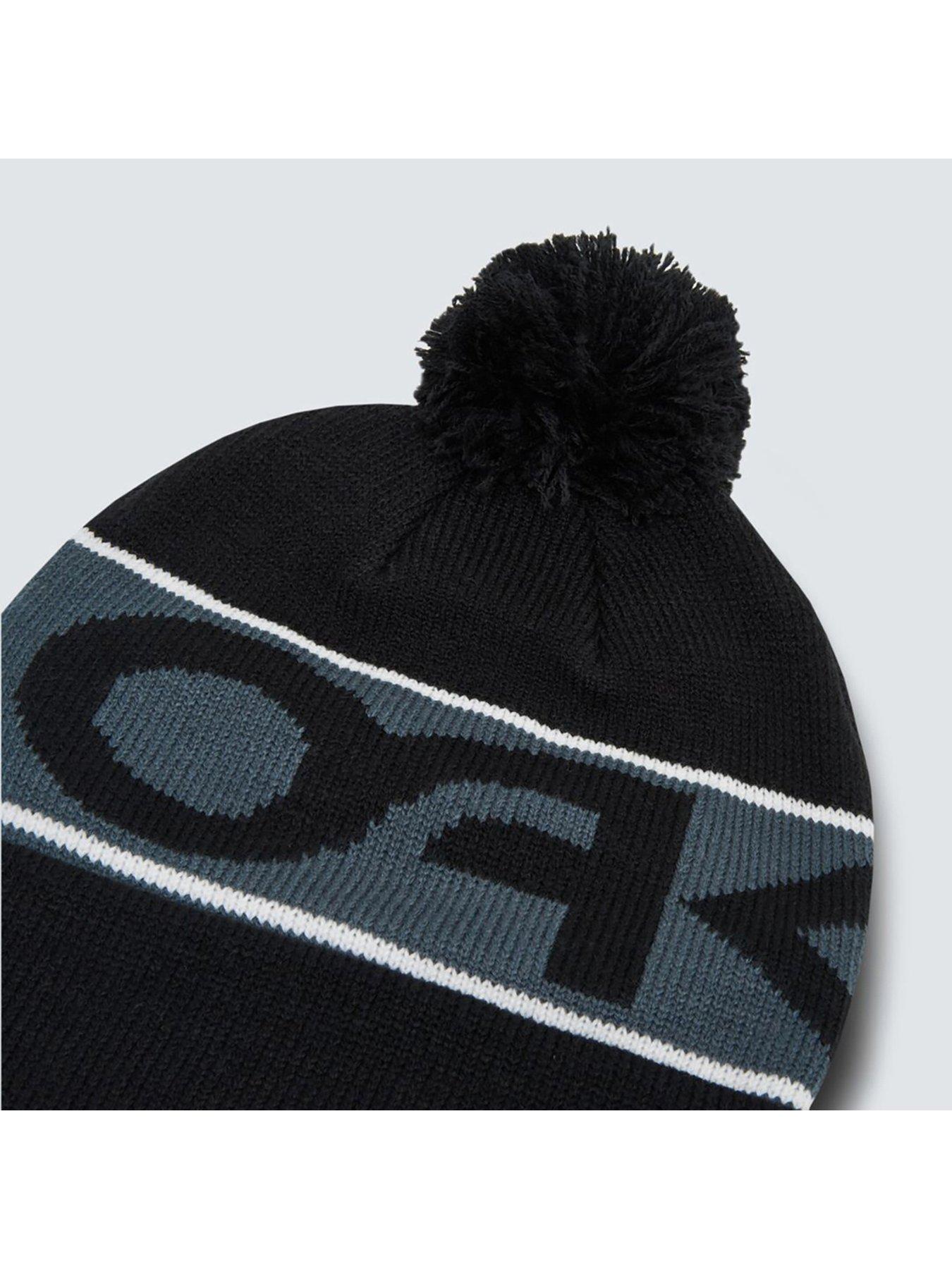 oakley-mens-factory-cuff-beanie-blackoutfit