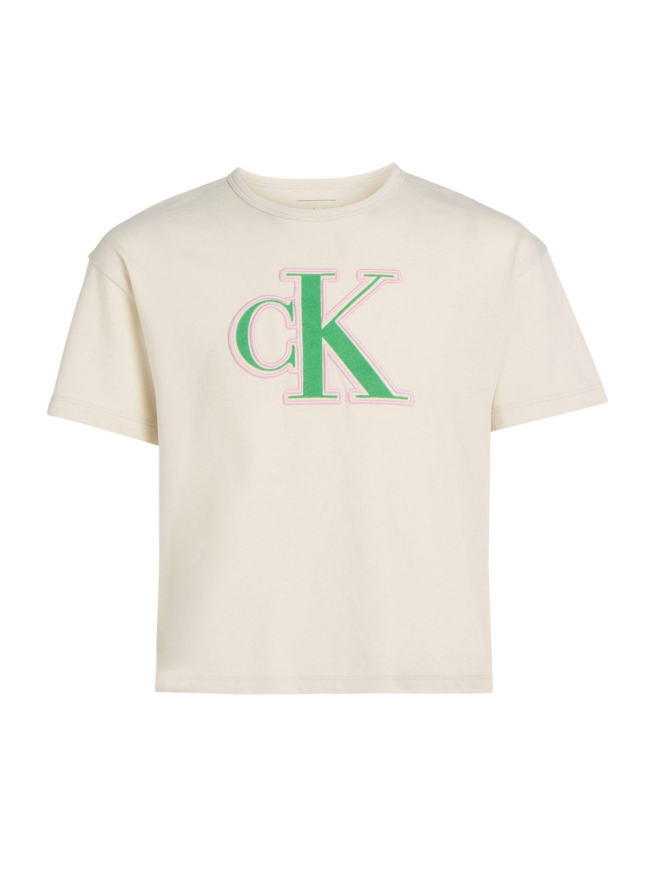 calvin-klein-jeans-girls-monogram-flock-boxy-short-sleeve-t-shirt-beigeoutfit