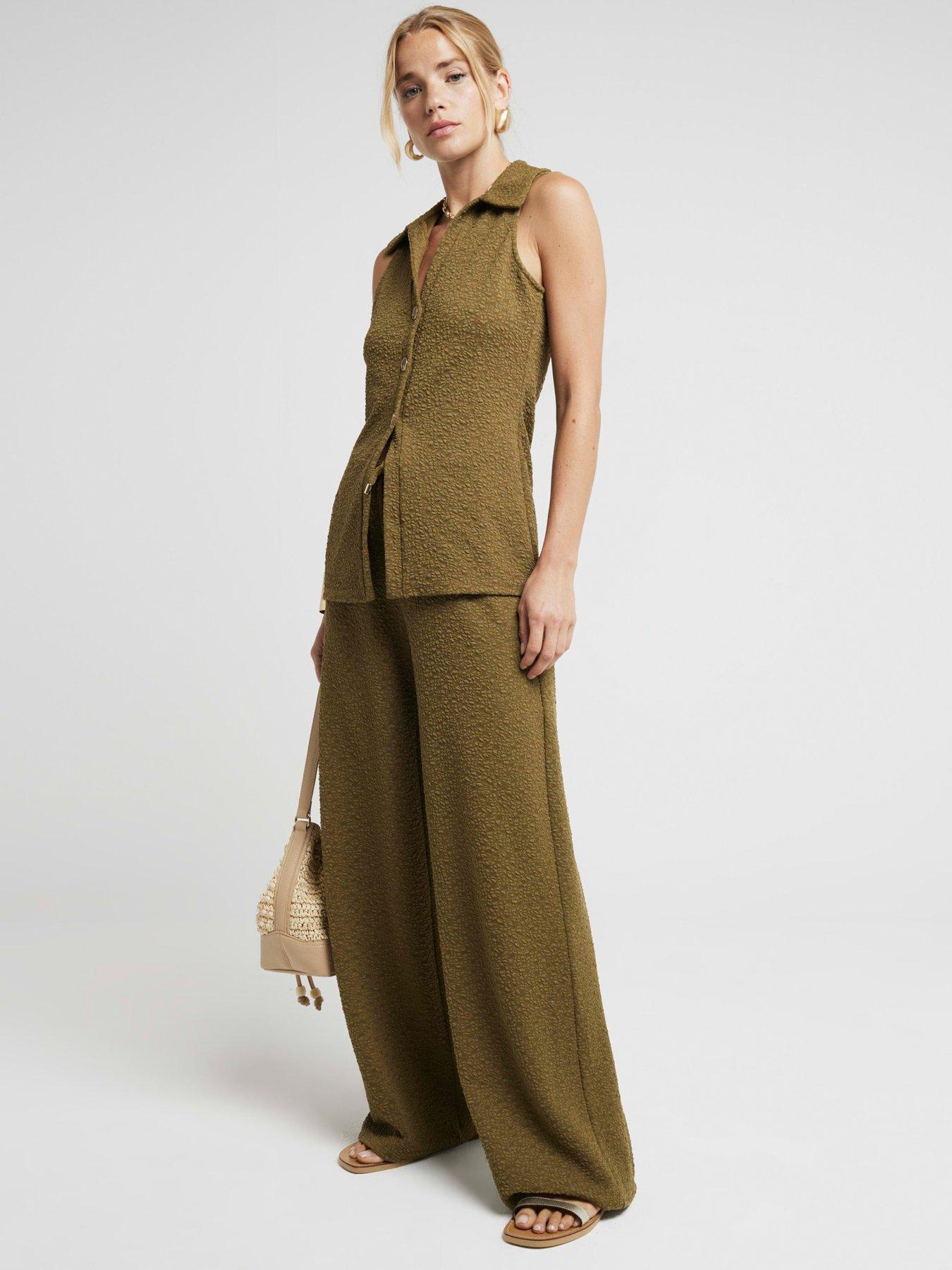 river-island-wide-leg-textured-trousers-khakioutfit