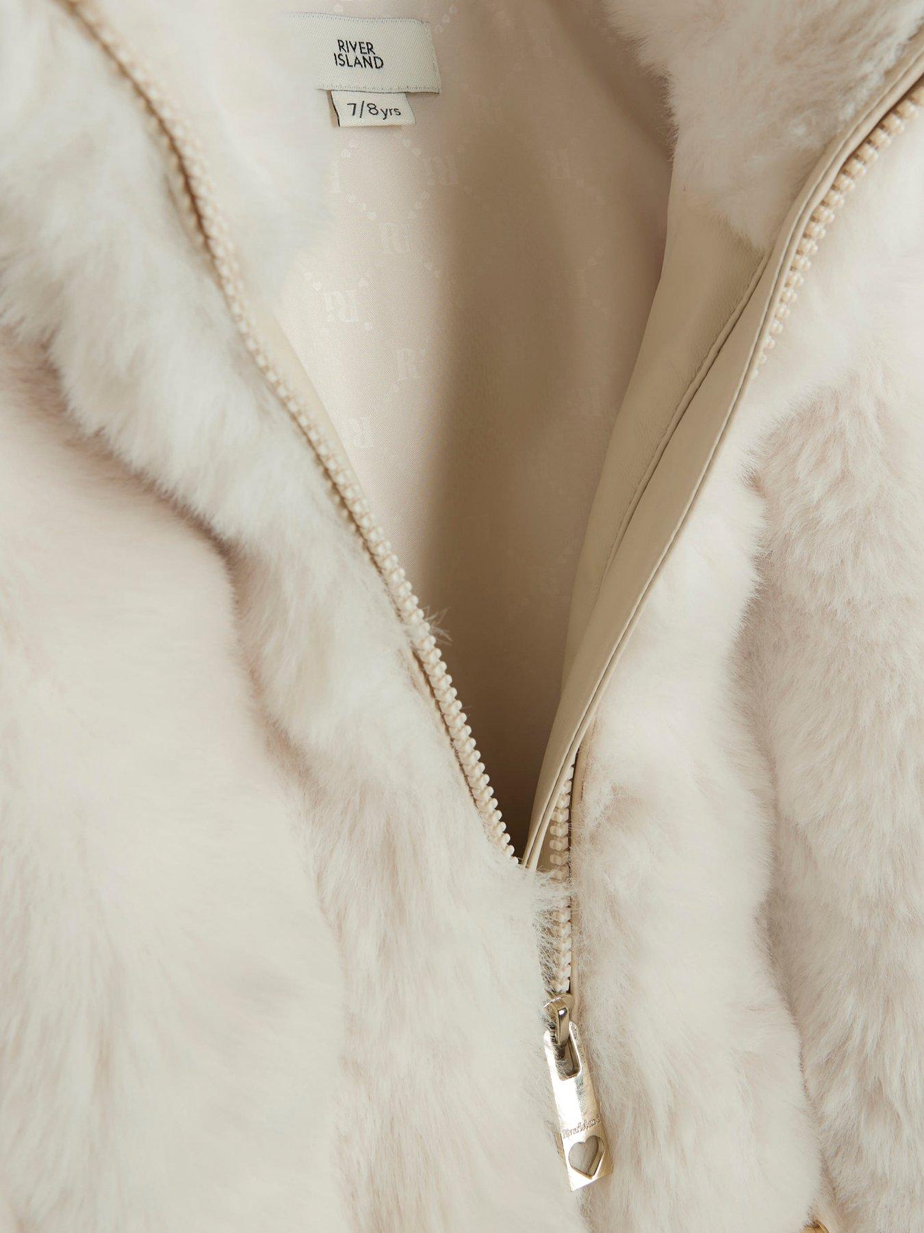 river-island-older-girl-faux-fur-hooded-coat-creamoutfit