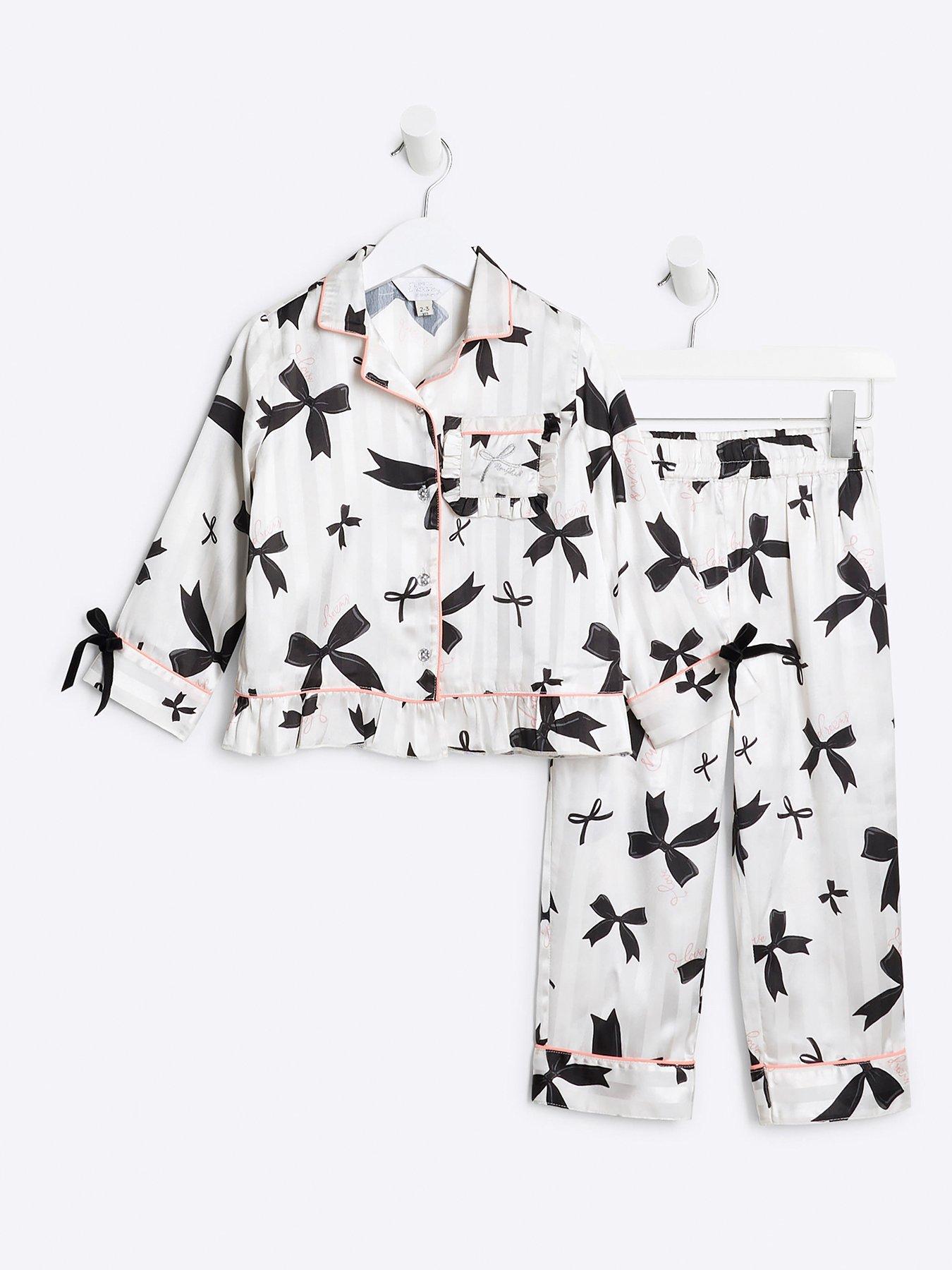 river-island-mini-mini-girls-bow-print-satin-pyjamas-cream