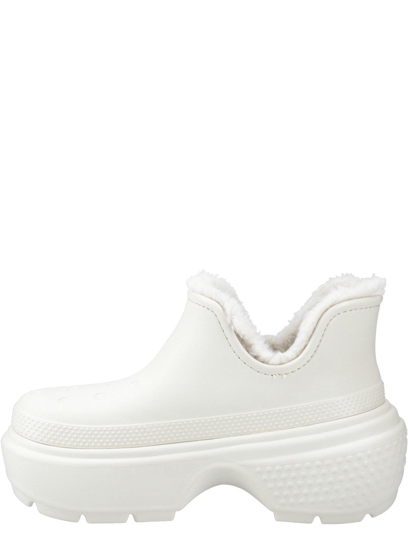 crocs-stomp-shorty-boot-whiteoutfit