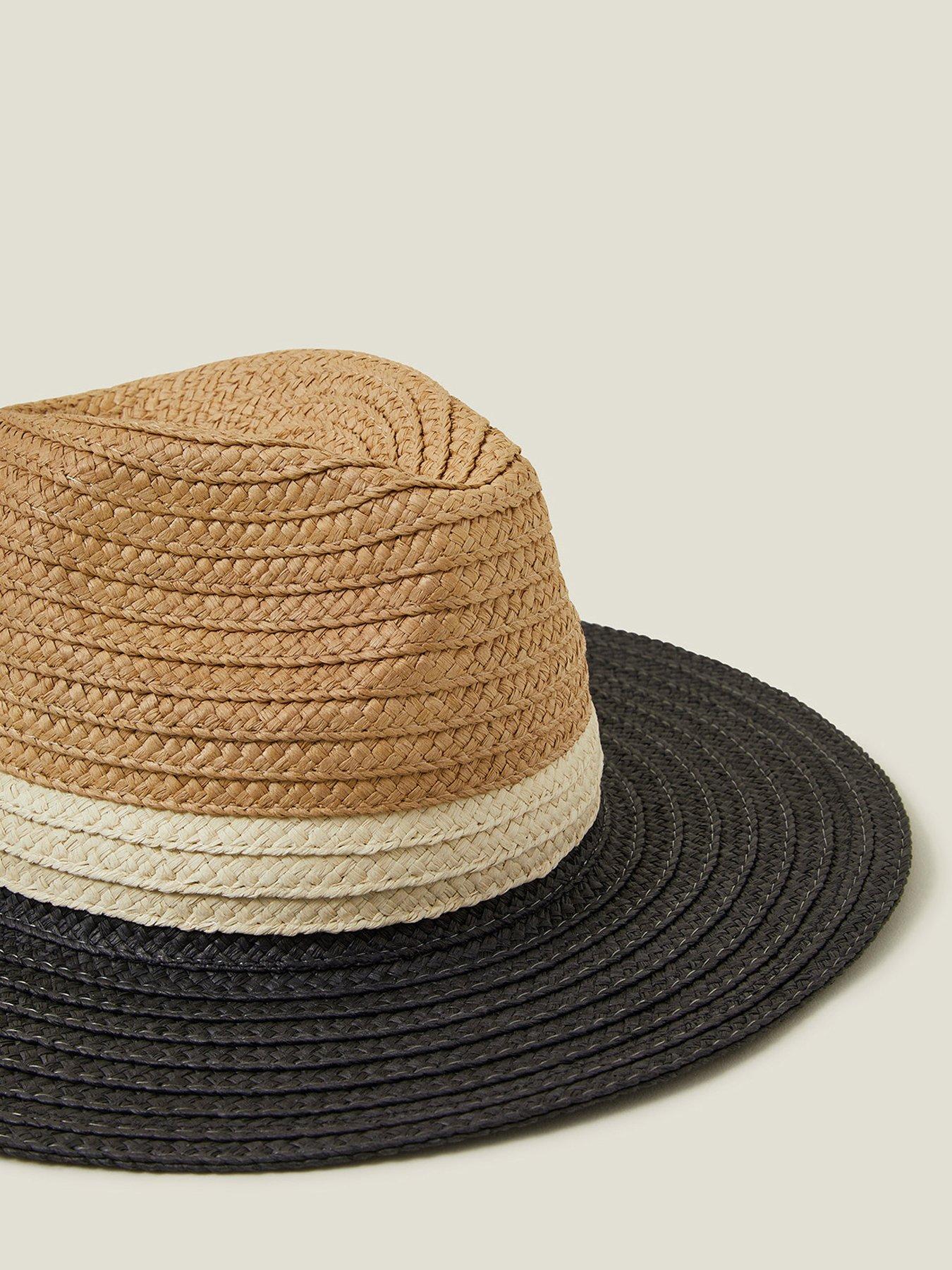 accessorize-monochrome-brim-fedora-hatoutfit