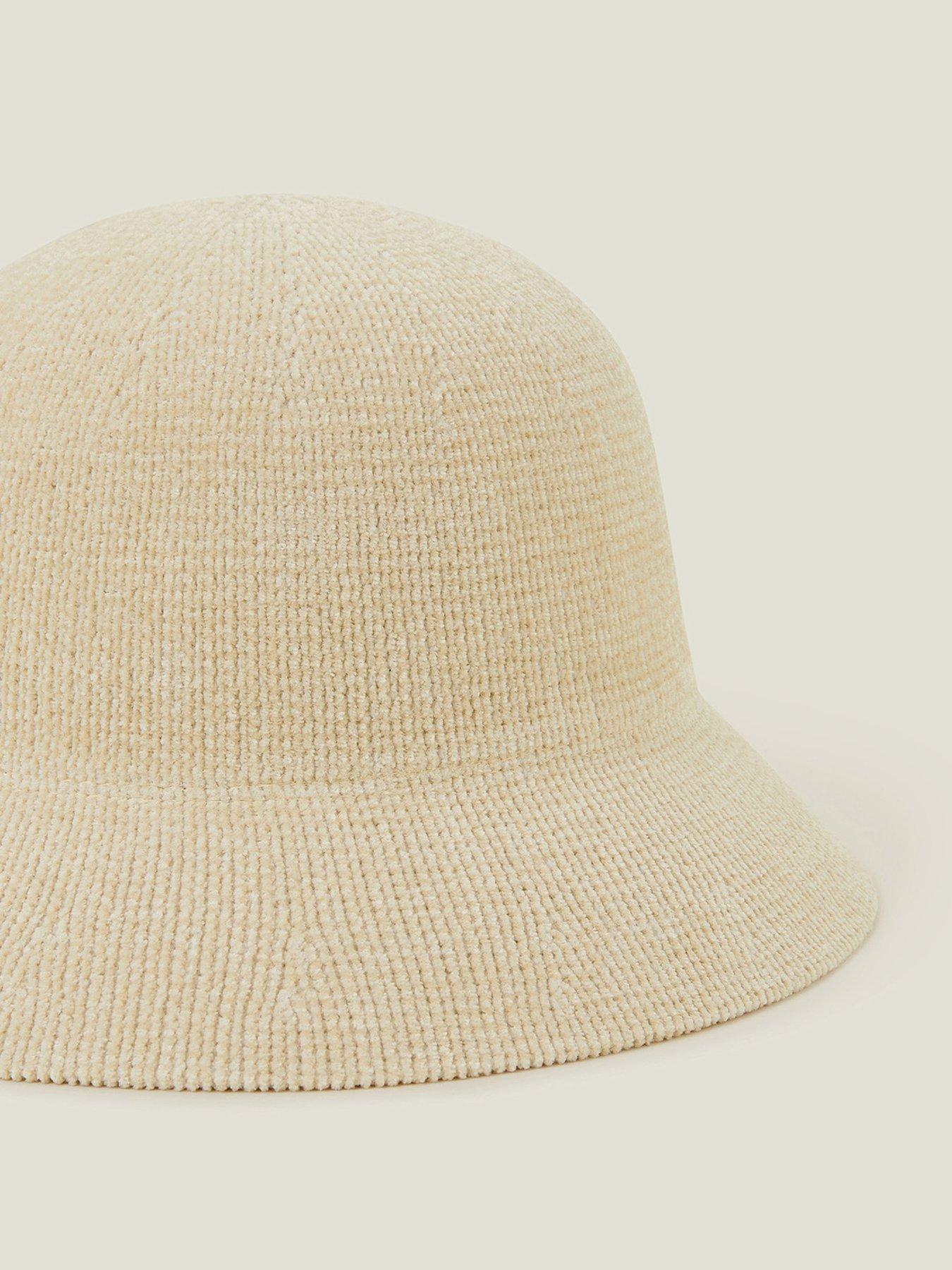 accessorize-chenille-bucket-hatback