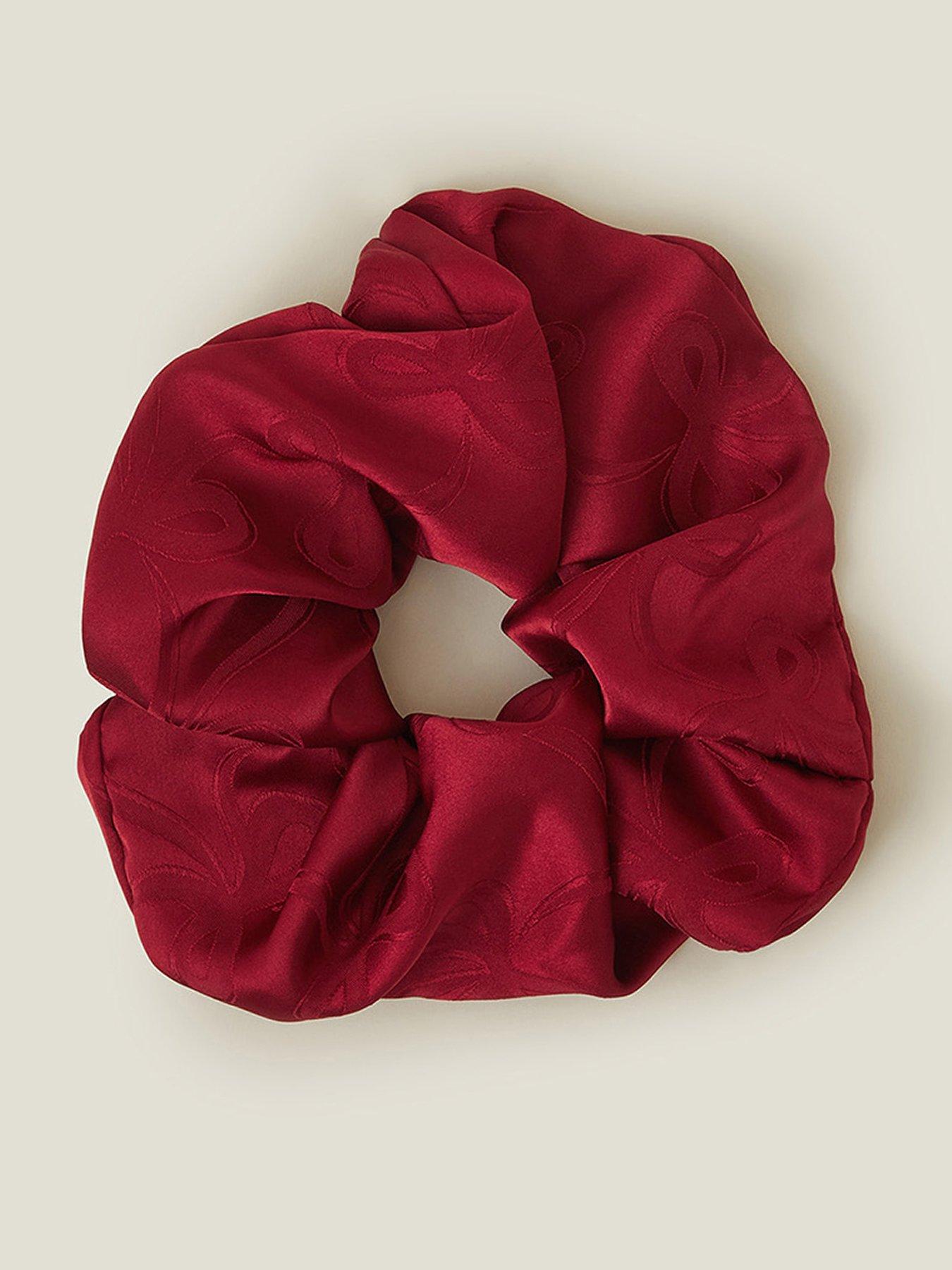 accessorize-xl-bow-scrunchie