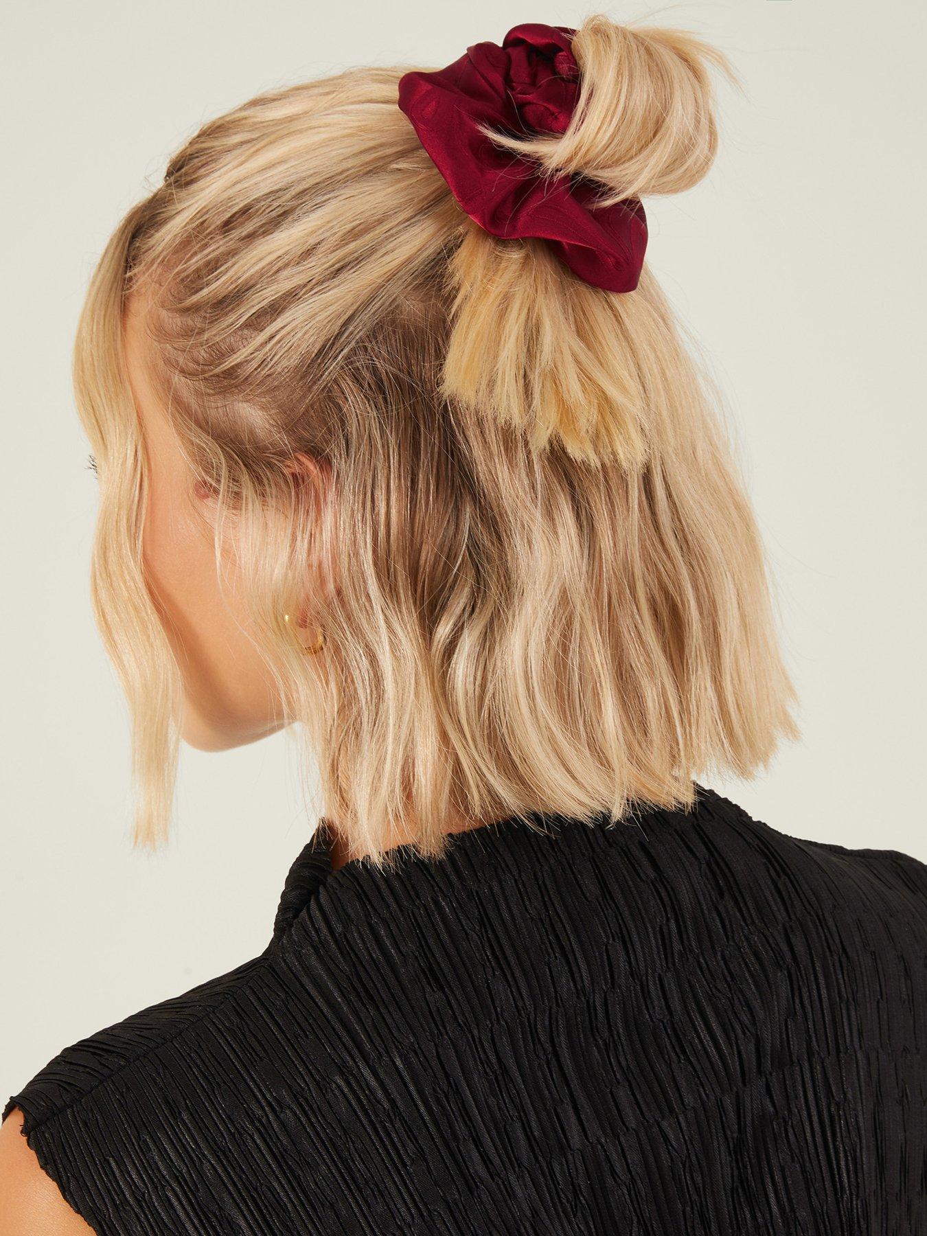 accessorize-xl-bow-scrunchiestillFront