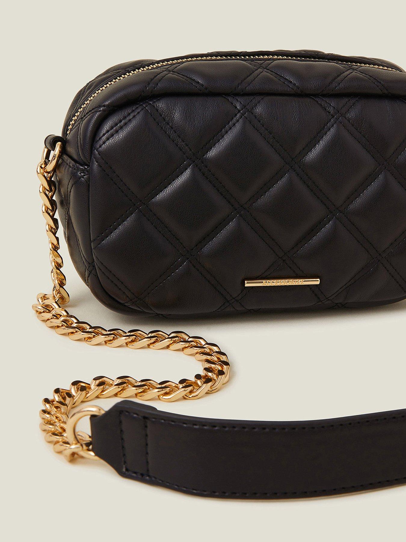 accessorize-quilted-chunky-chain-camera-bagoutfit