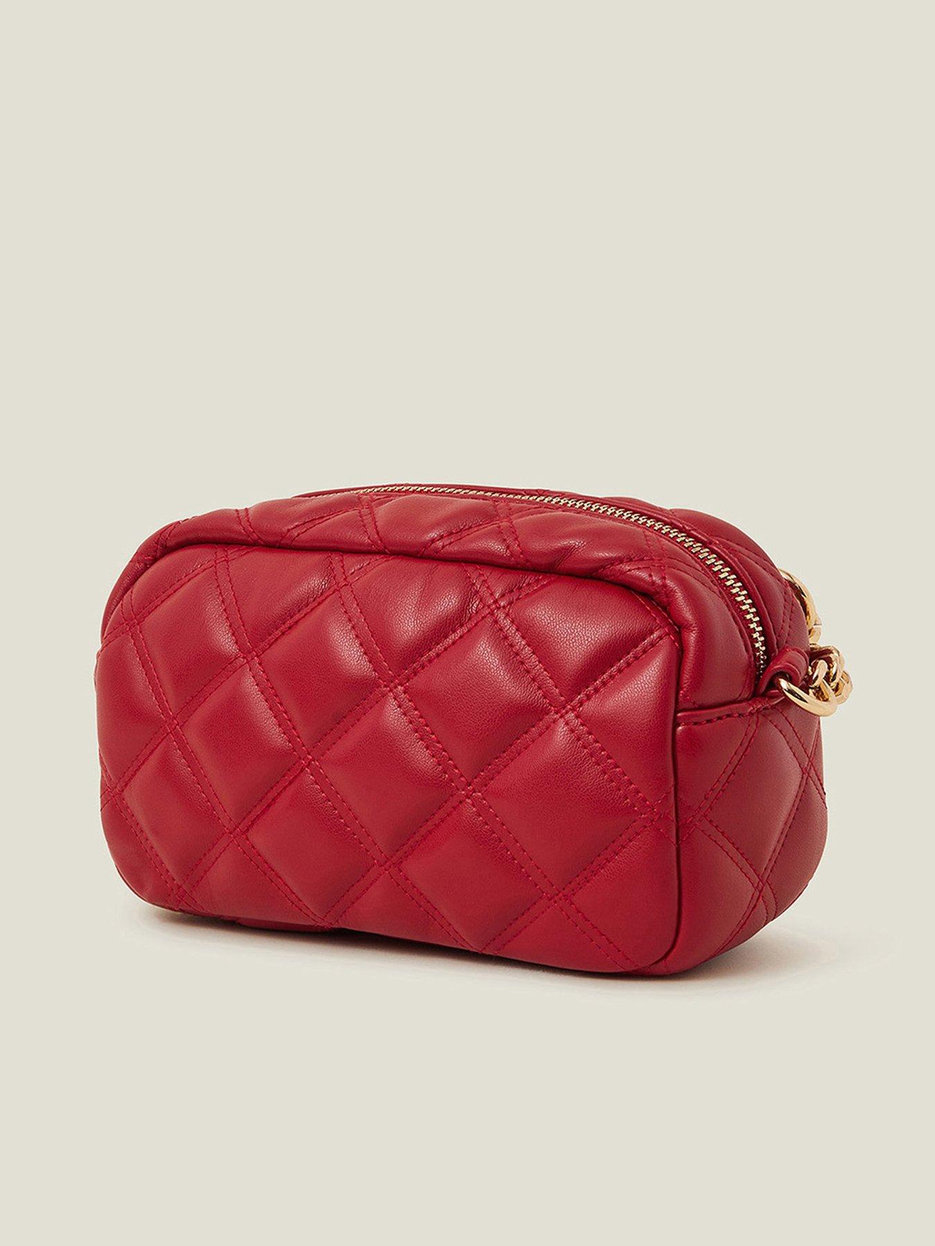 accessorize-quilted-chunky-chain-camera-bagback