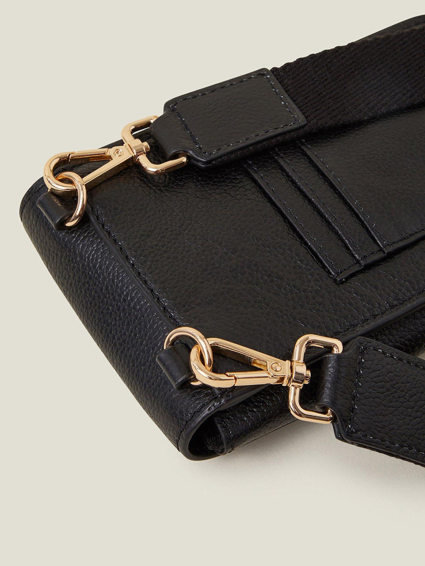 accessorize-twistlock-leather-phone-bagdetail