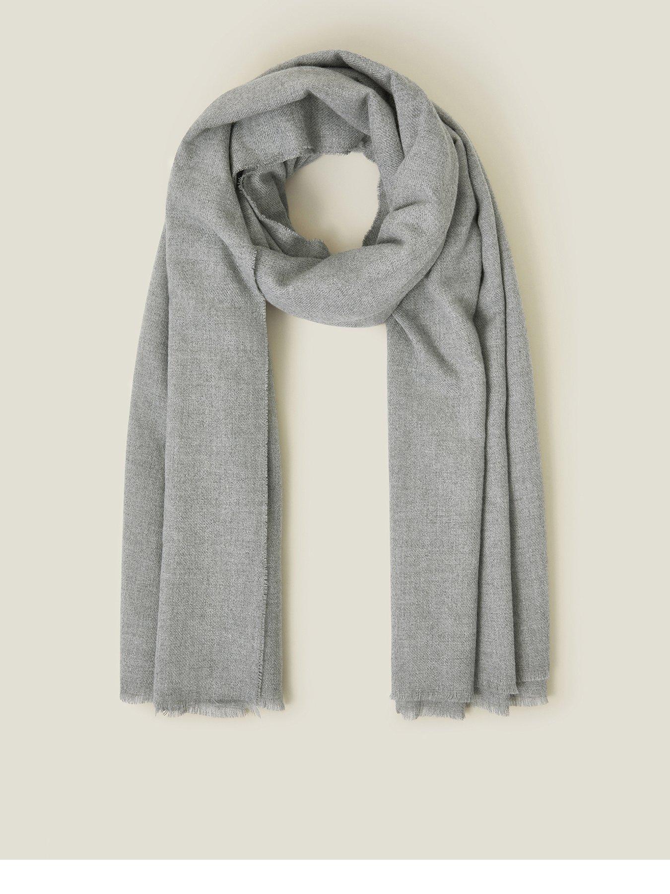 accessorize-grace-super-soft-blanket-scarf