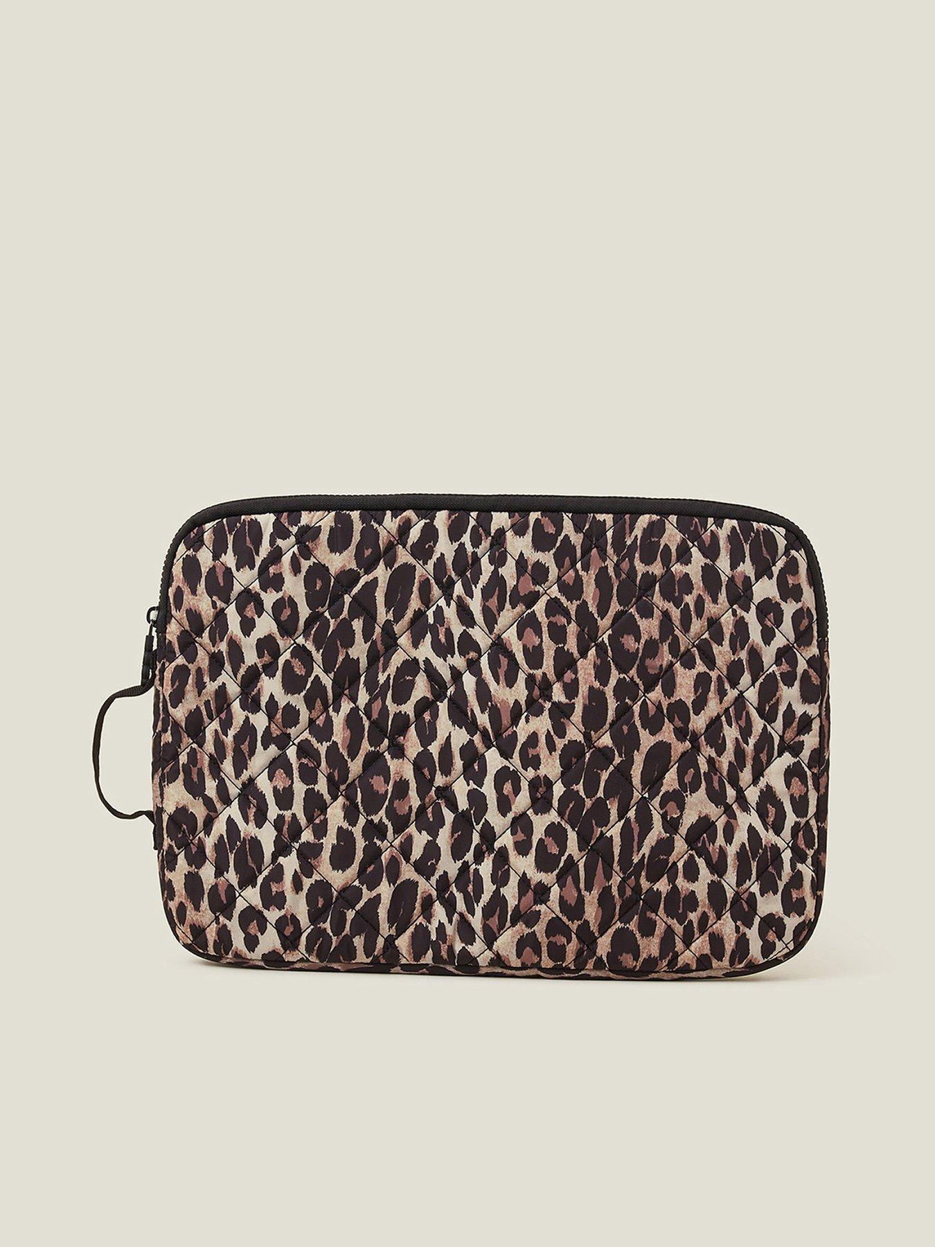 accessorize-leopard-laptop-case