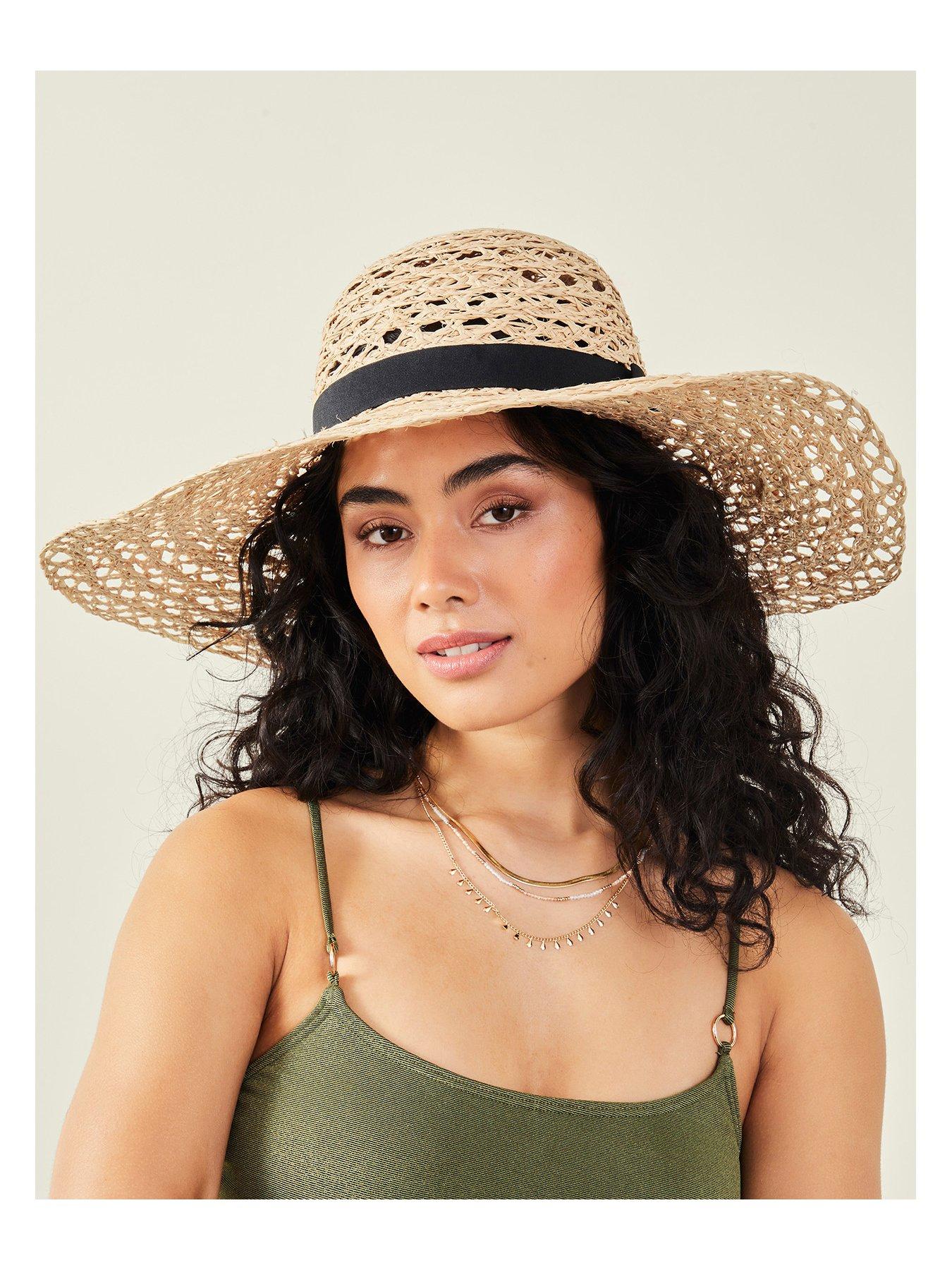 accessorize-circle-weave-floppy-hatstillFront