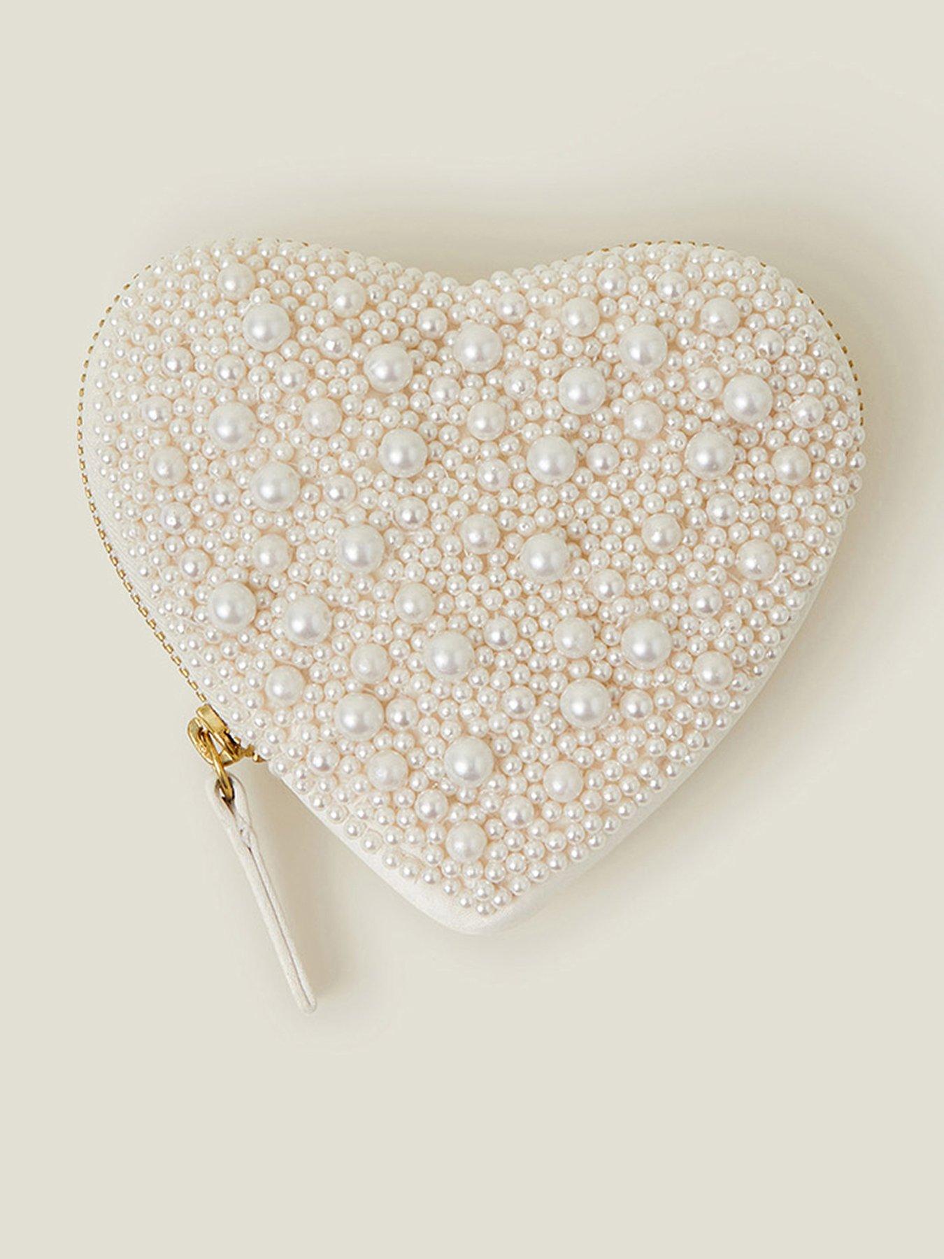 accessorize-bridal-pearl-heart-coin-purse