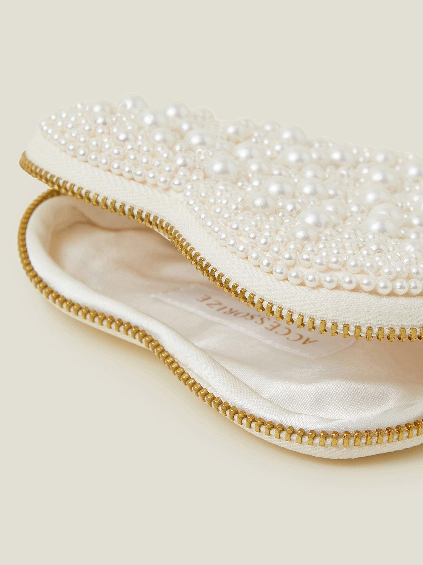 accessorize-bridal-pearl-heart-coin-pursedetail