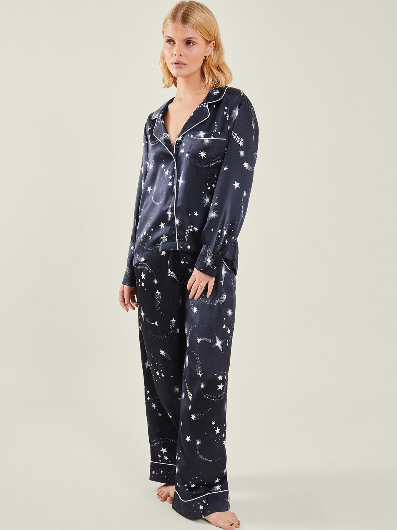 accessorize-stars-long-satin-pj-set