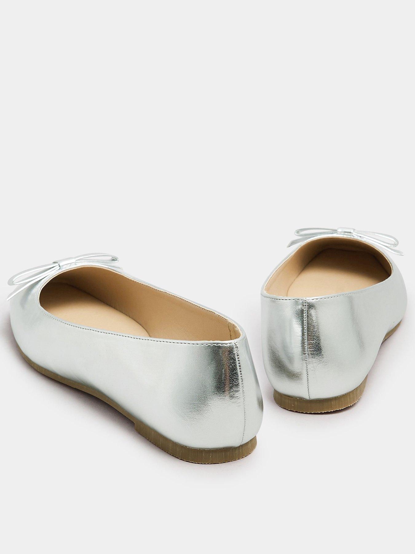 long-tall-sally-square-toe-ballet-bow-pump-silverback