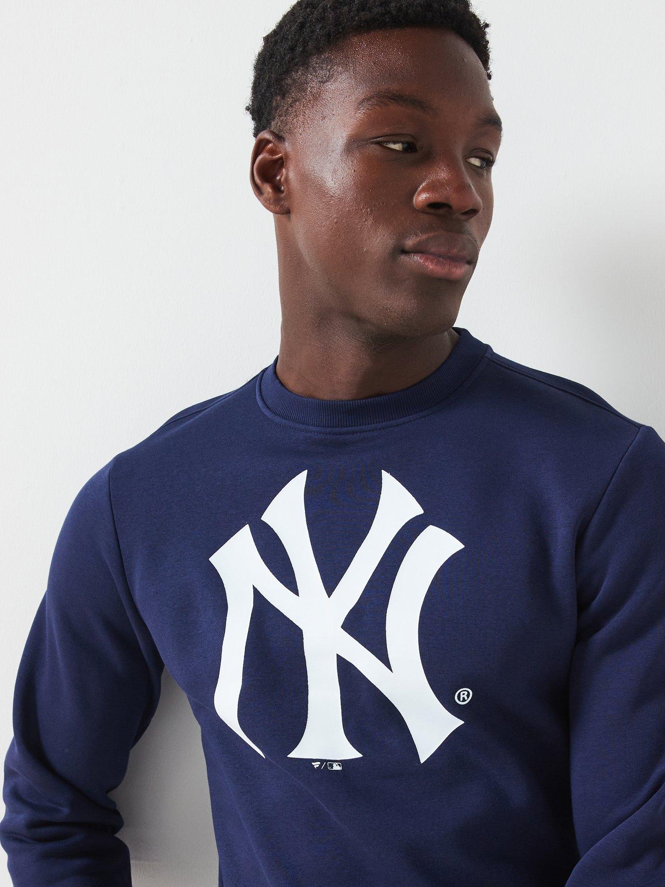 fanatics-mens-new-york-yankees-primary-logo-graphic-crew-sweatshirt-blueoutfit