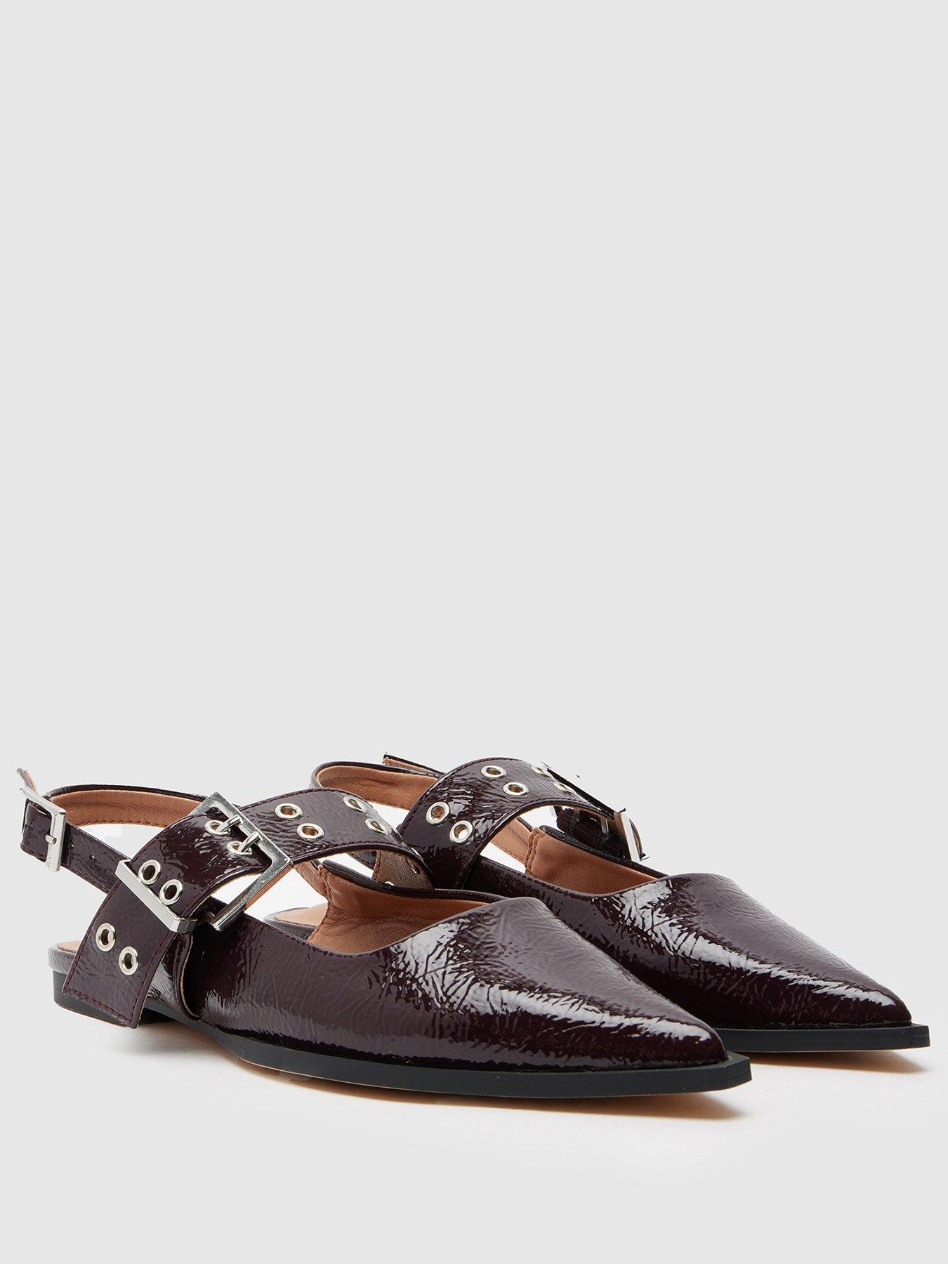 schuh-lorella-point-hardware-flat-shoe-burgundystillFront