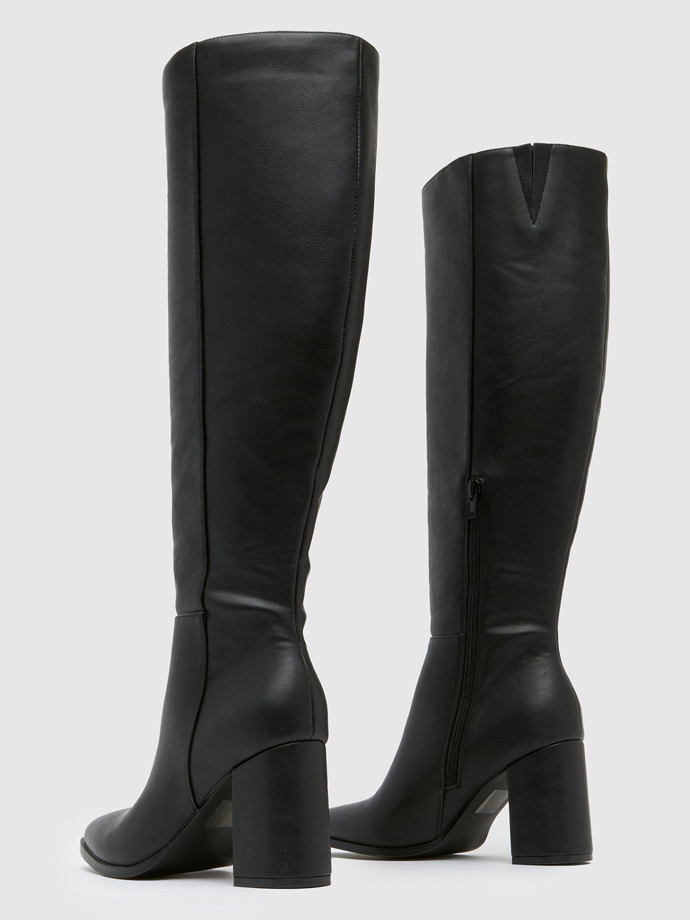 schuh-diya-knee-high-boot-blackoutfit