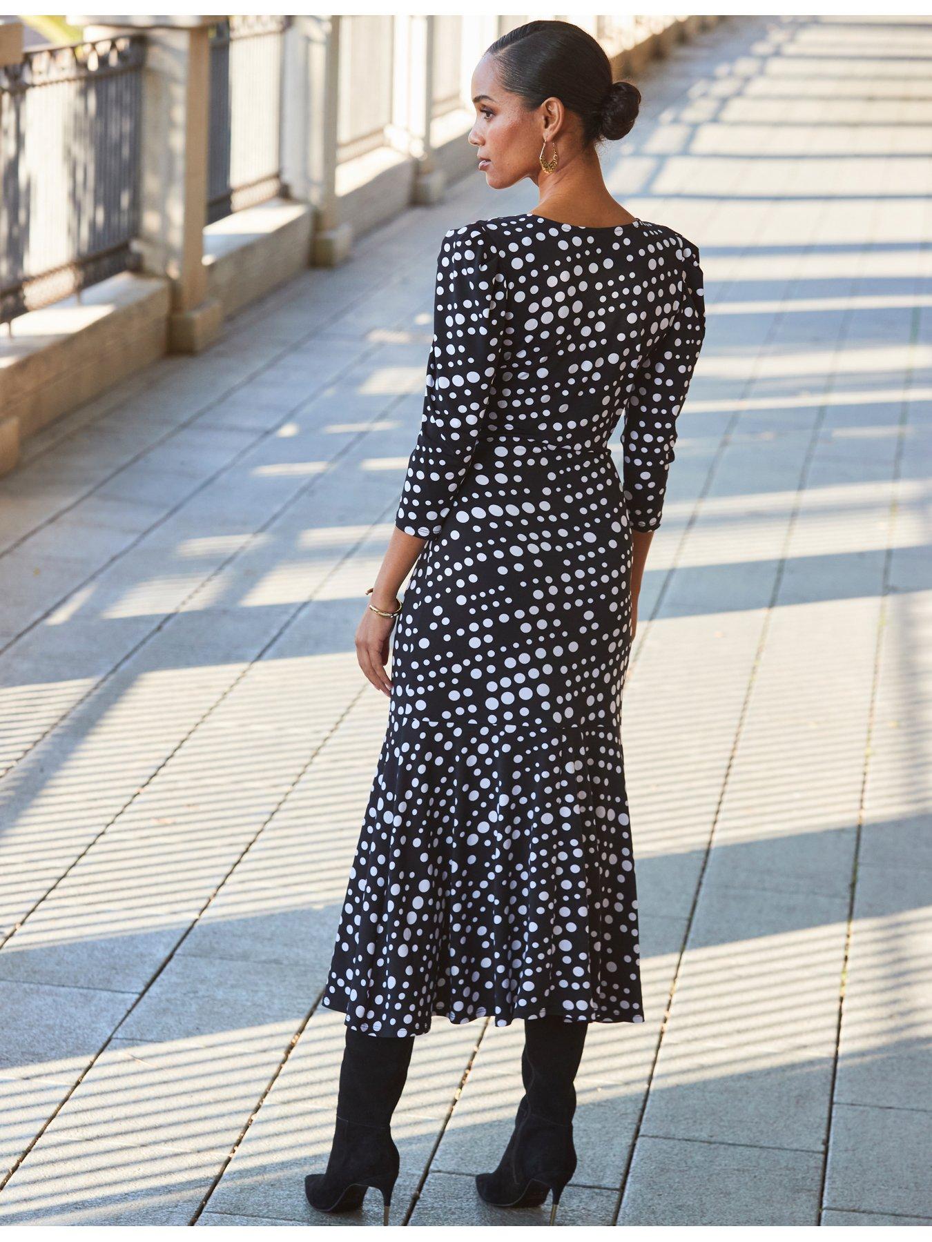 sosandar-abstract-print-twist-dress-blackstillFront