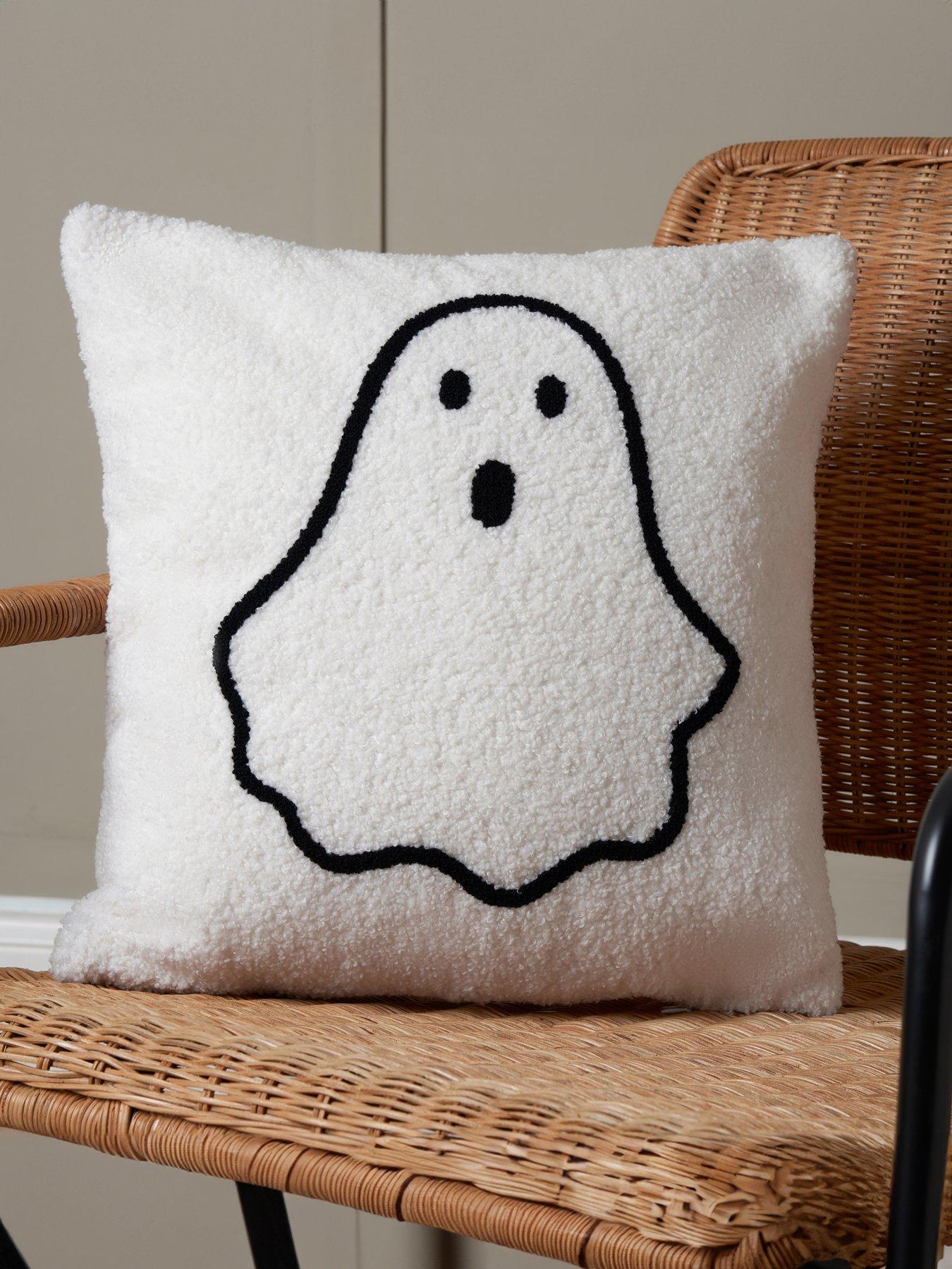 Very Home Tufted Ghost Cushion