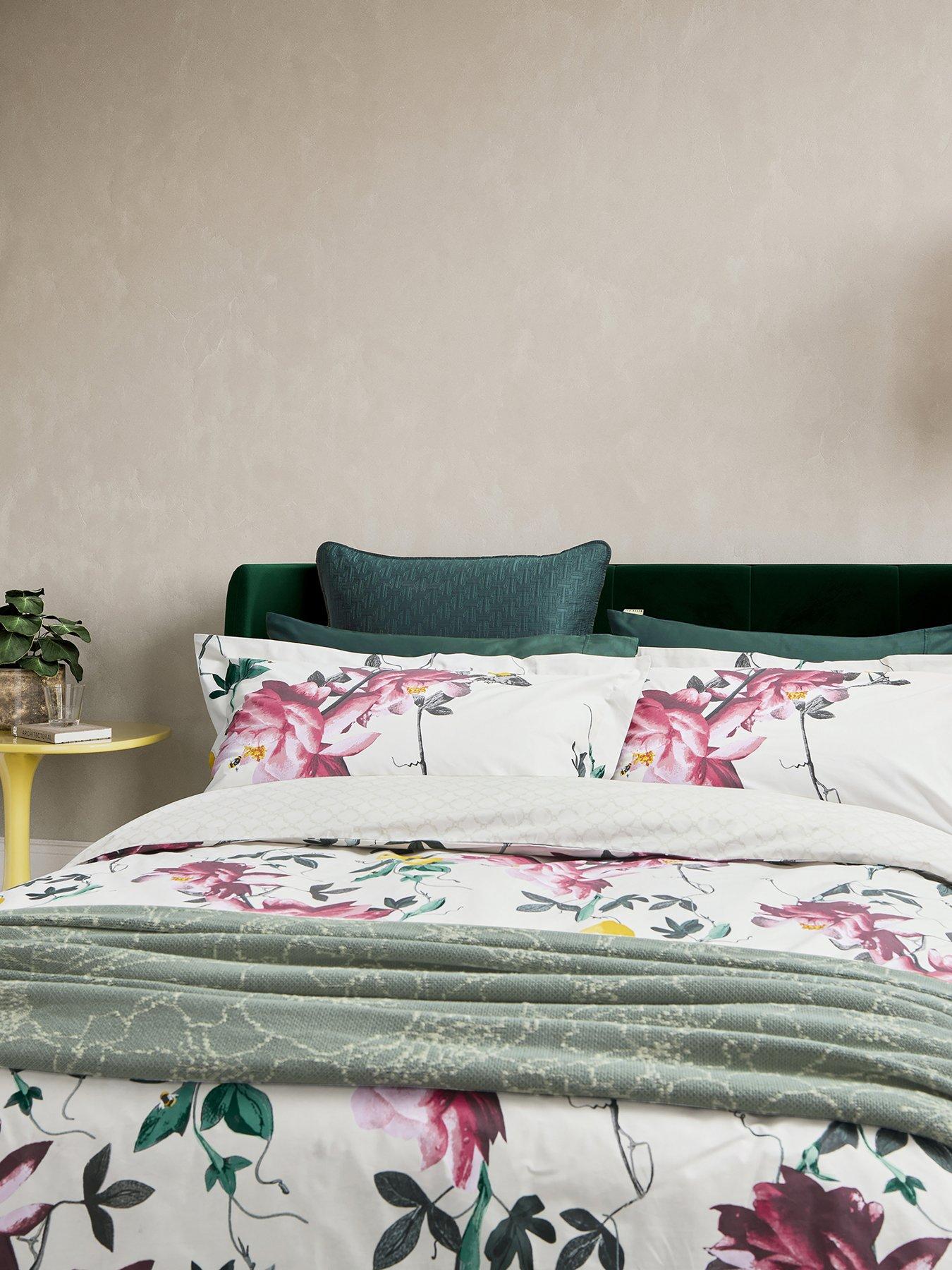 ted-baker-citrus-bloomnbspduvet-covernbspsetdetail