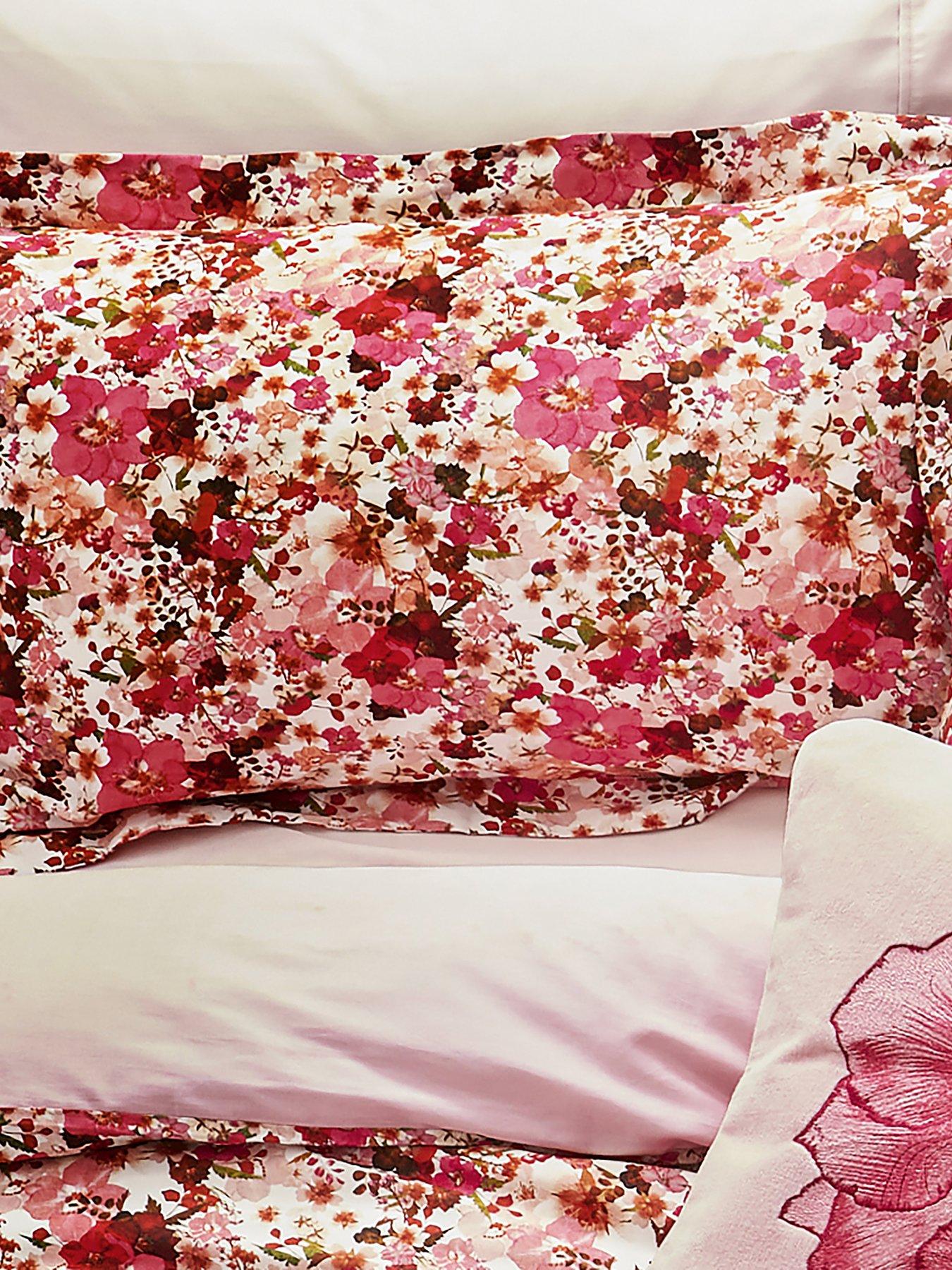 ted-baker-pressed-flowersnbspduvet-cover-setdetail