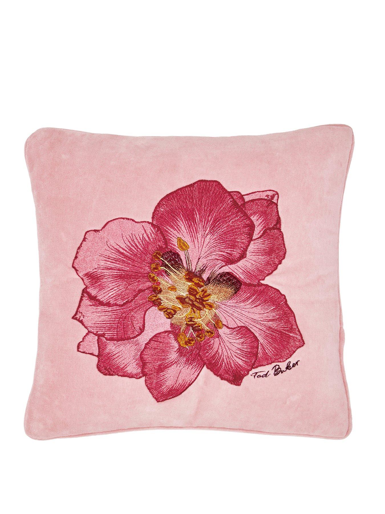 ted-baker-pressed-flowers-100-cotton-velvet-cushionstillFront