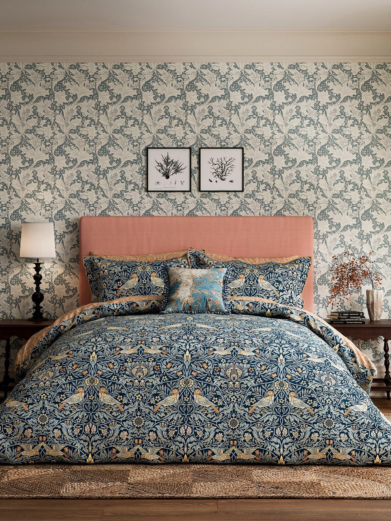 Morris & Co Morris  &  Co X Emery Walker Bird Cover Blue 100% Cotton Duvet Set