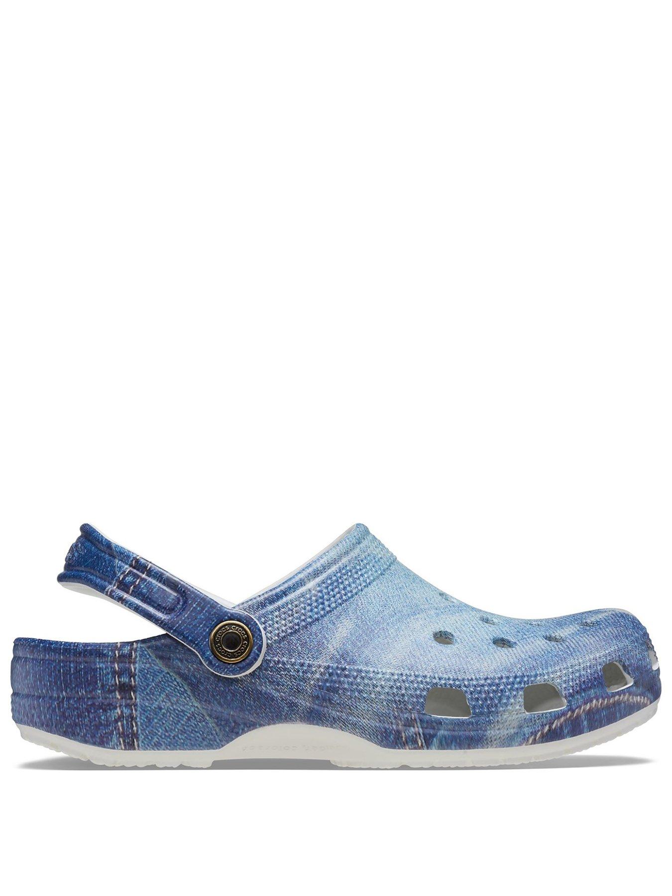 crocs-classic-denim-print-clog