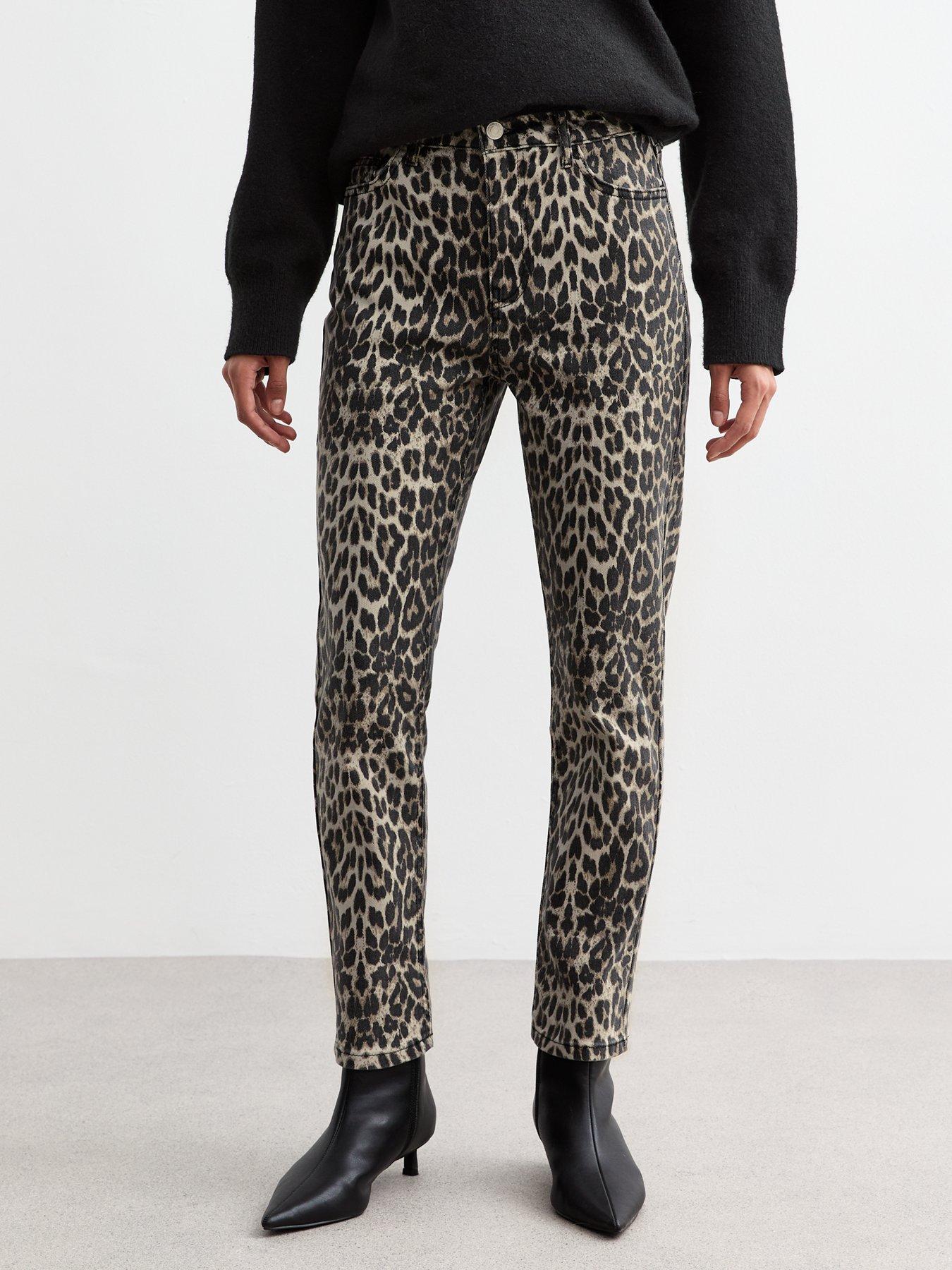 undefined Leopard Print Straight Leg Jeans - Brown