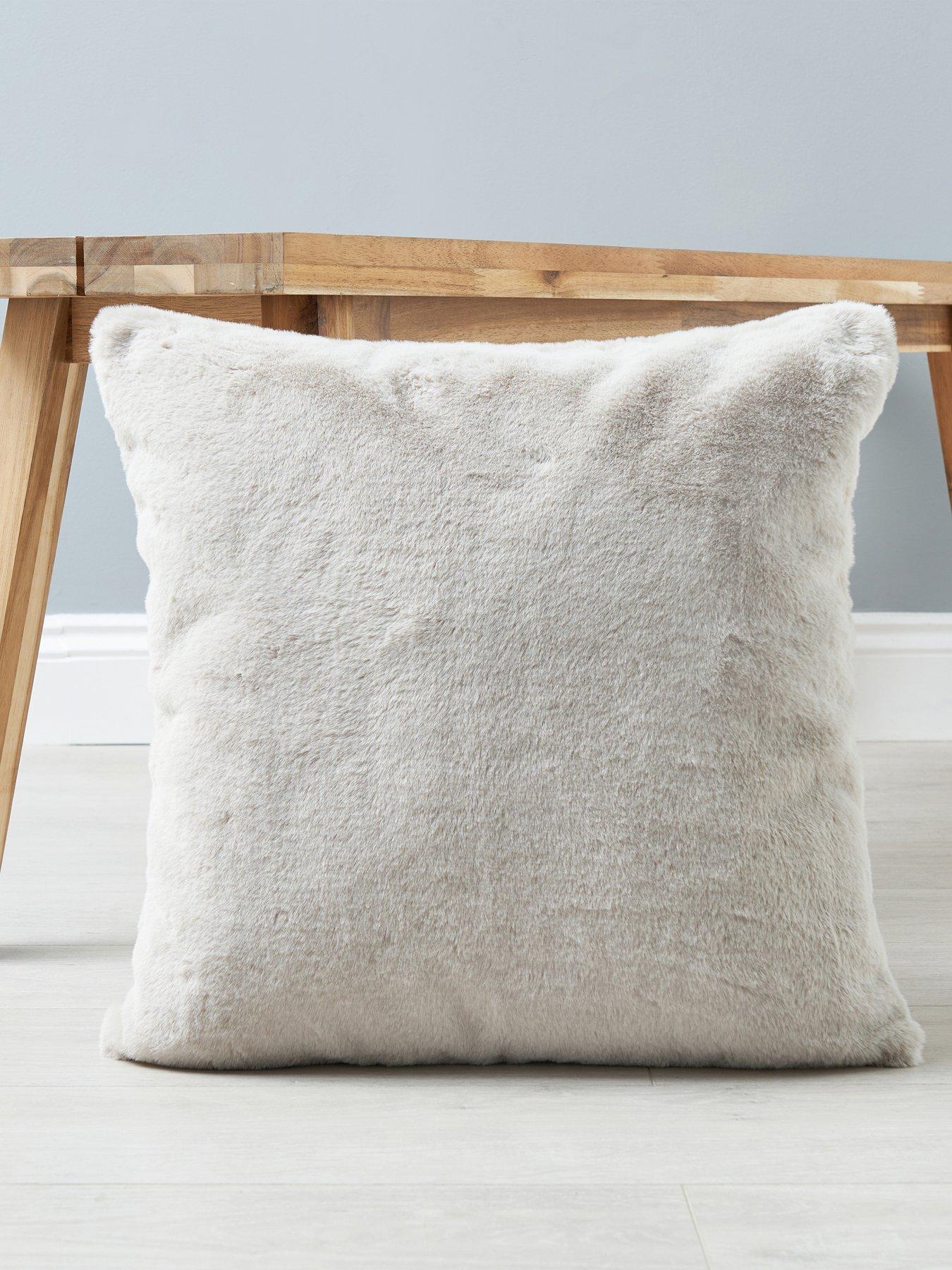 very-home-faux-fur-cushion-45-x-45cm