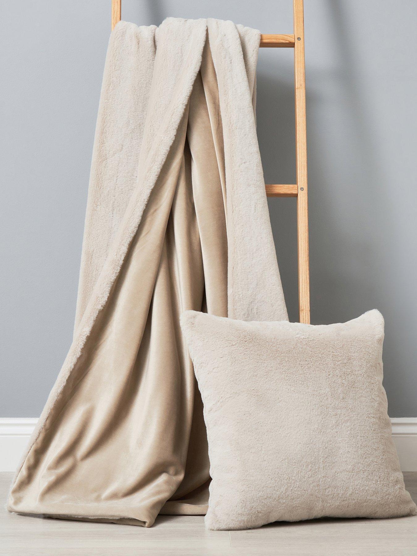 Image 5 of 7 of The Very Collection Faux Fur Cushion 45 X 45cm