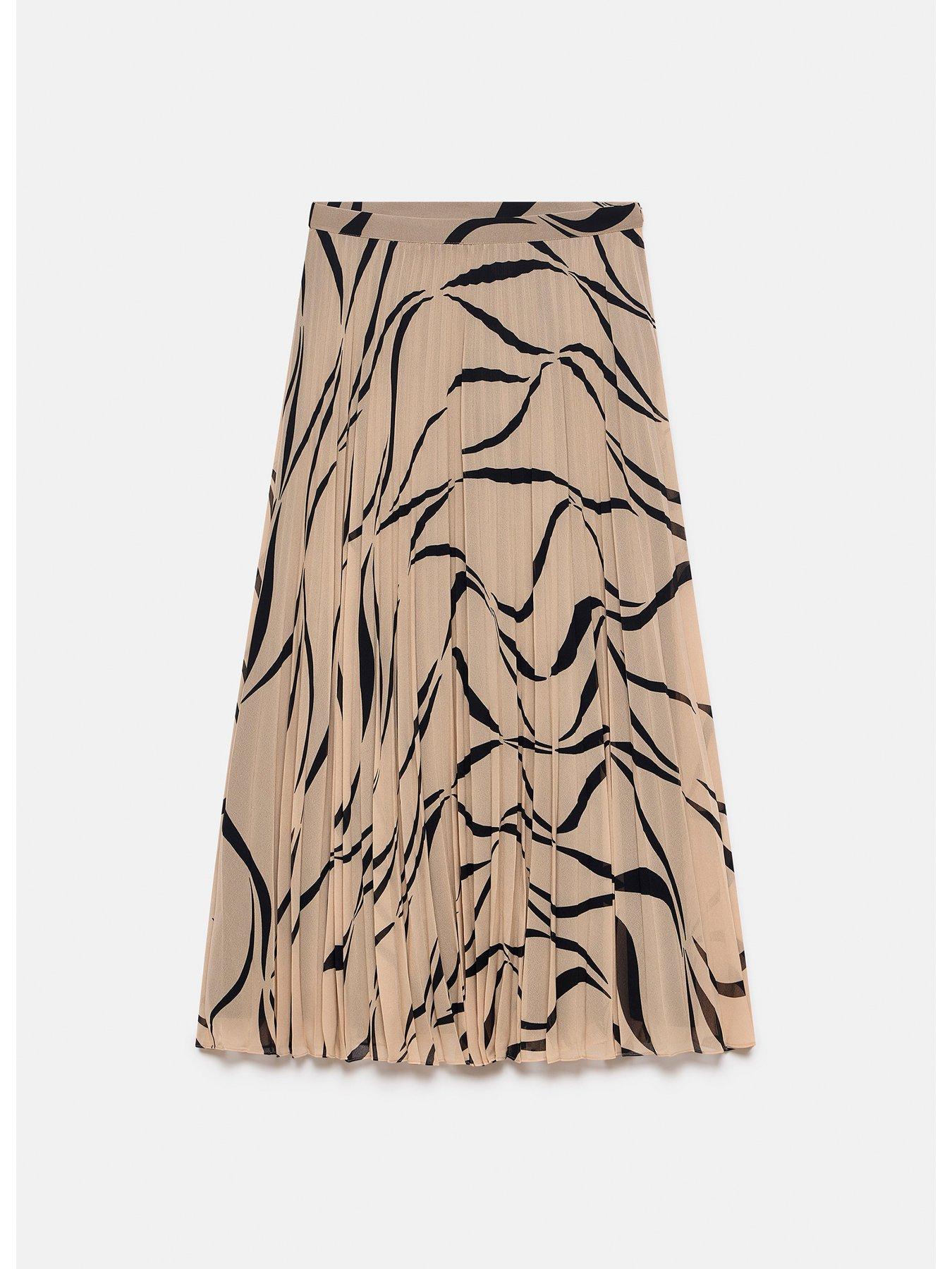 mint-velvet-neutral-print-pleated-maxi-skirtdetail