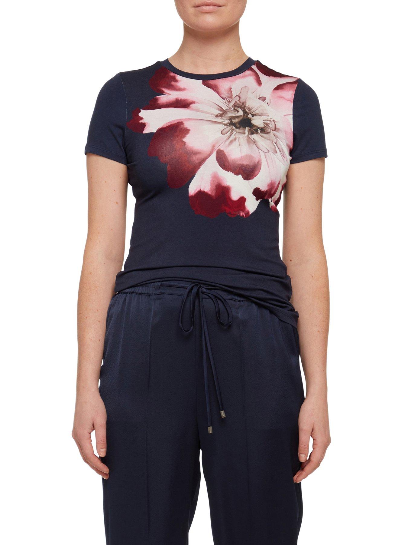 ted-baker-louannn-placement-printed-fitted-tee-navy