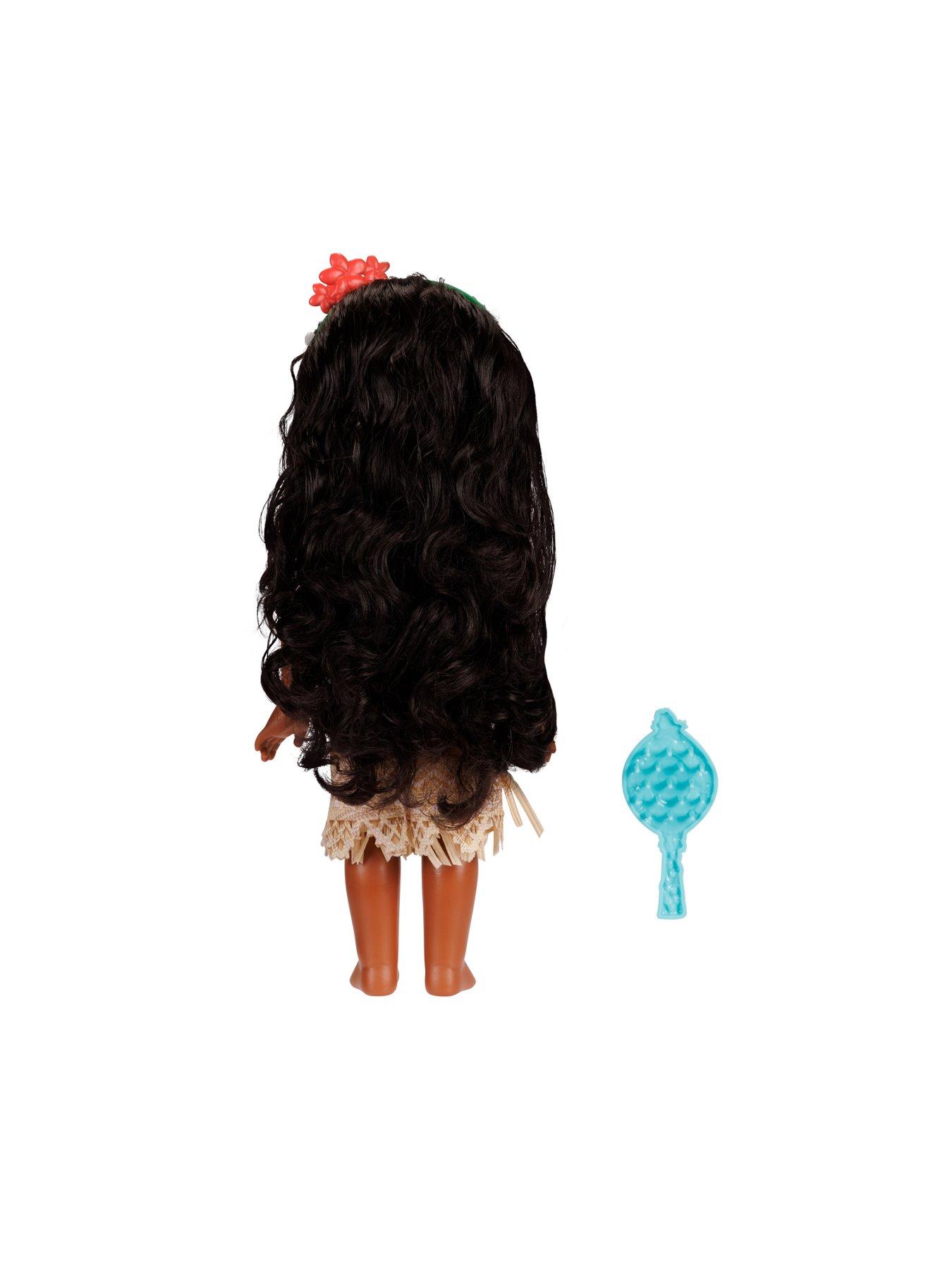 disney-princess-moana-large-dolldetail