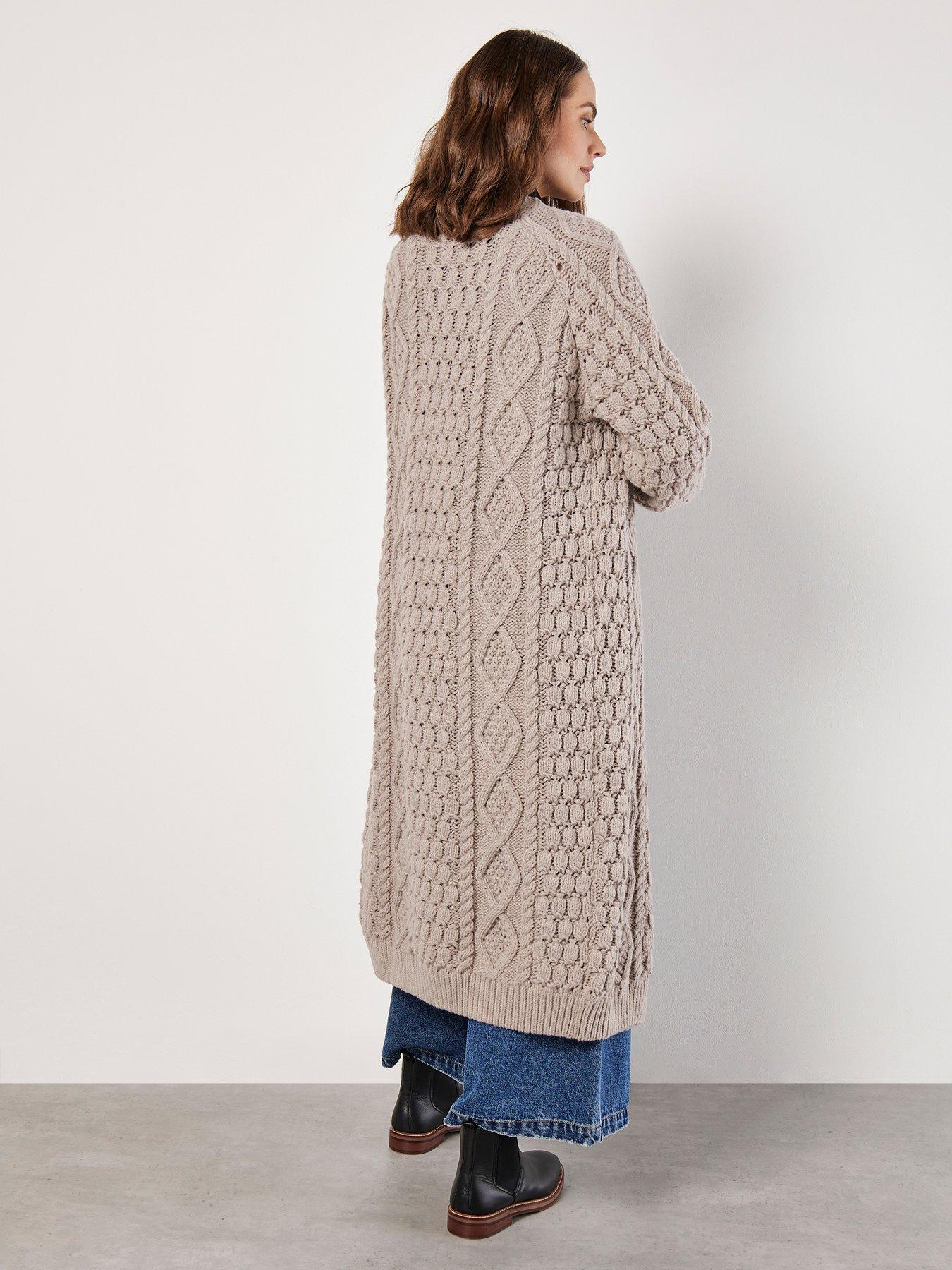 apricot-apricot-chunky-cable-knit-open-midi-cardiganoutfit