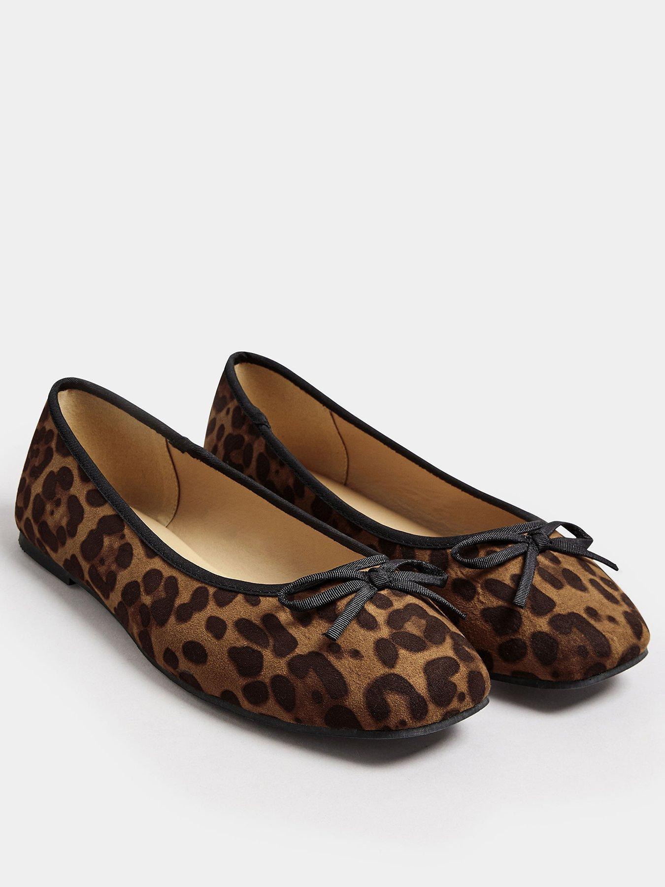 yours-extra-wide-fit-leopard-ballet-pumpsstillFront