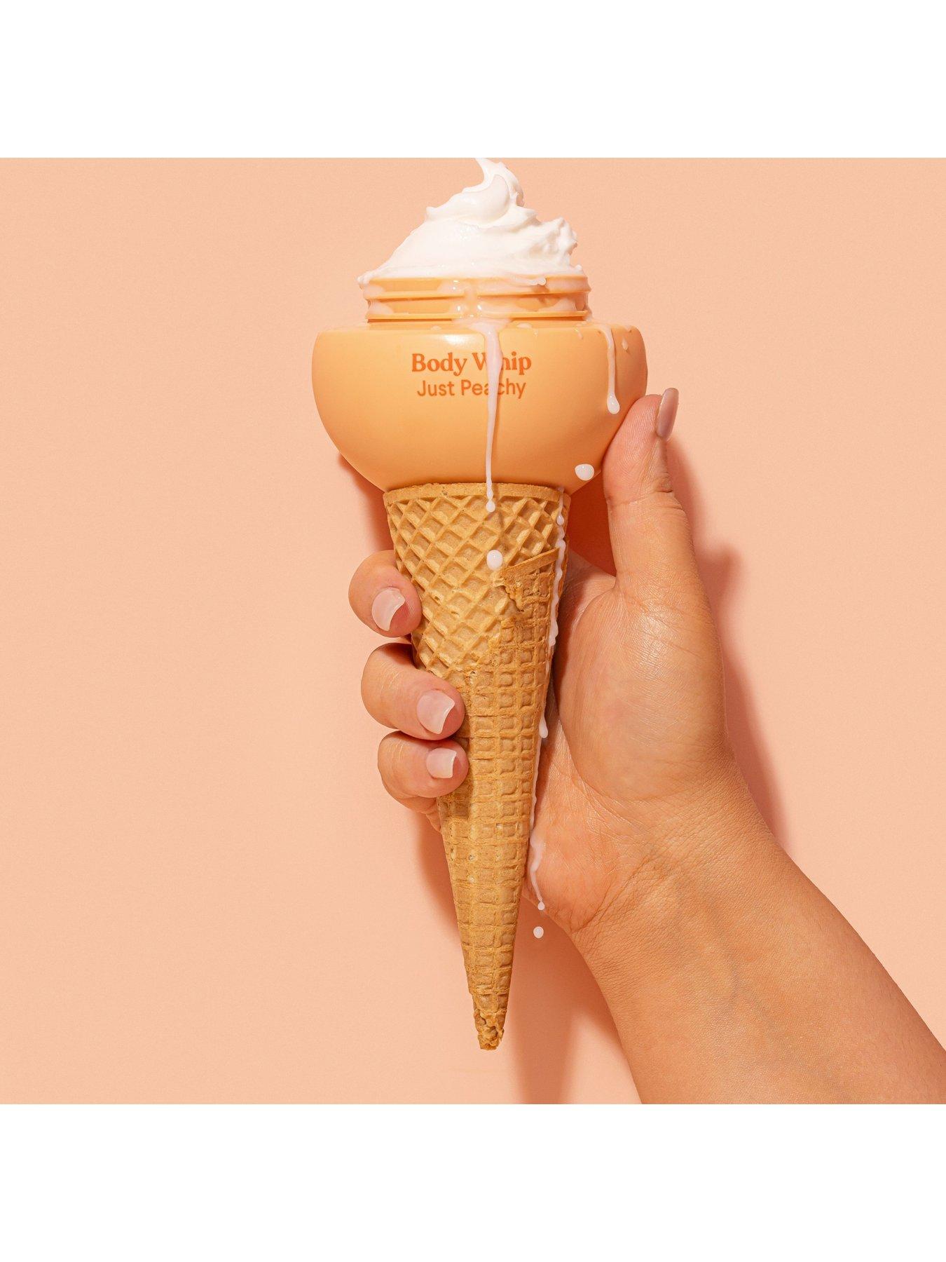 sundae-just-peachy-whipped-moisturiser-orange-crush-whipped-shower-foam-duostillFront