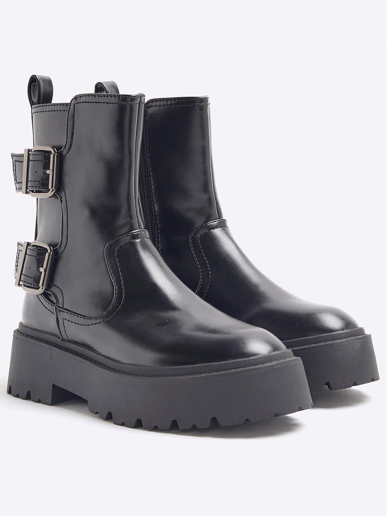 river-island-chunky-block-boot-blackoutfit