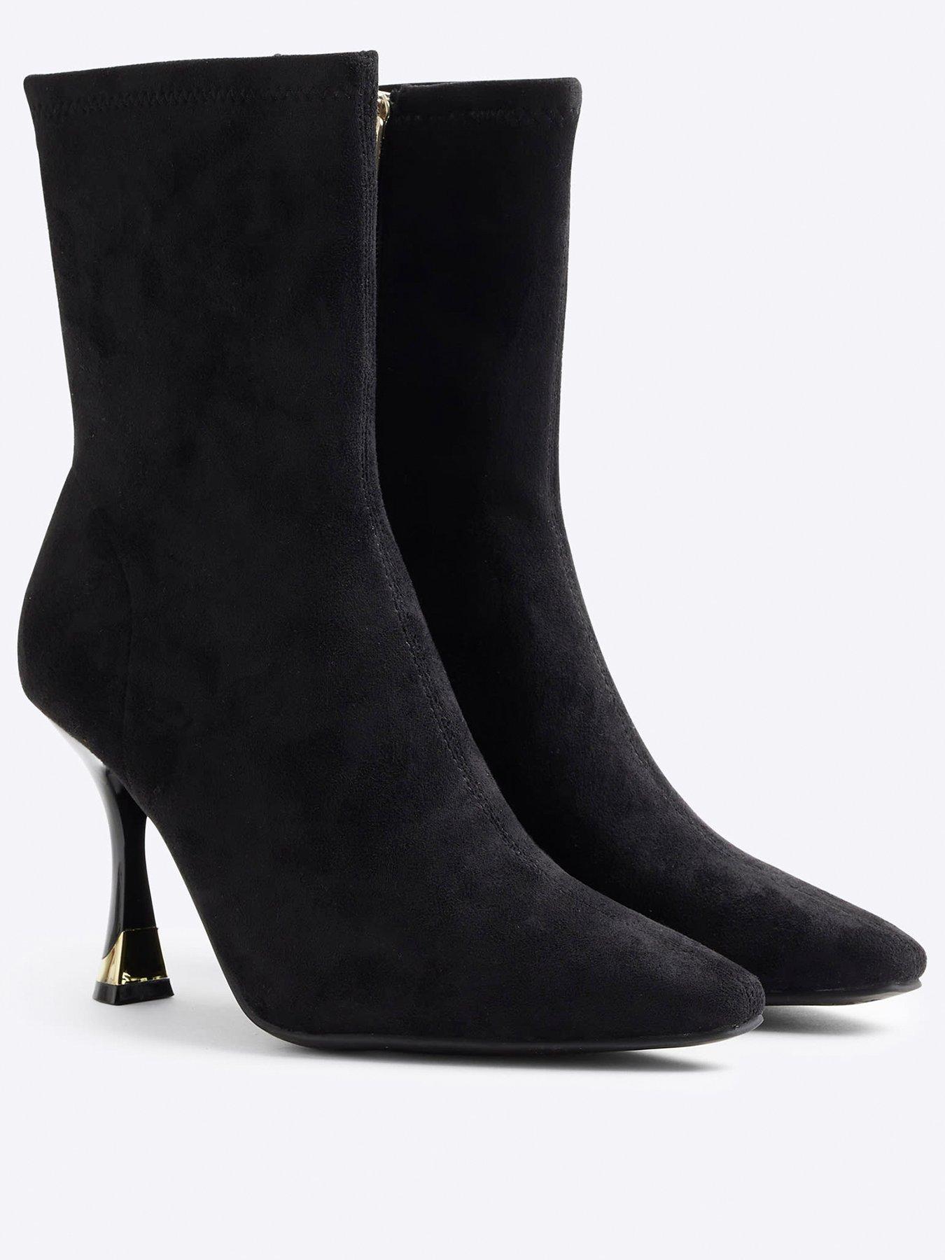 river-island-suedette-sock-boots-blackoutfit