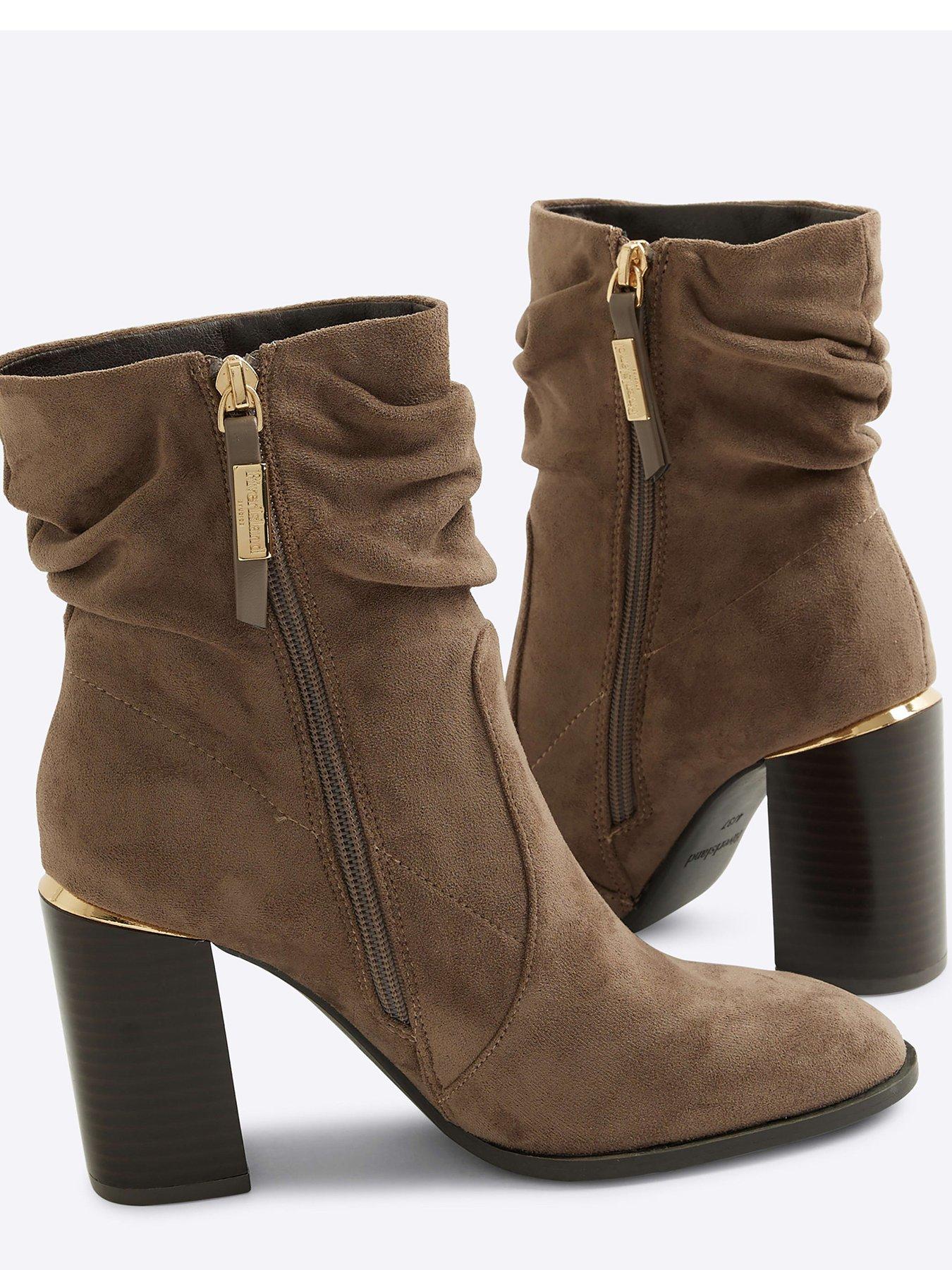 river-island-wide-fit-slouch-ankle-boot-light-greydetail