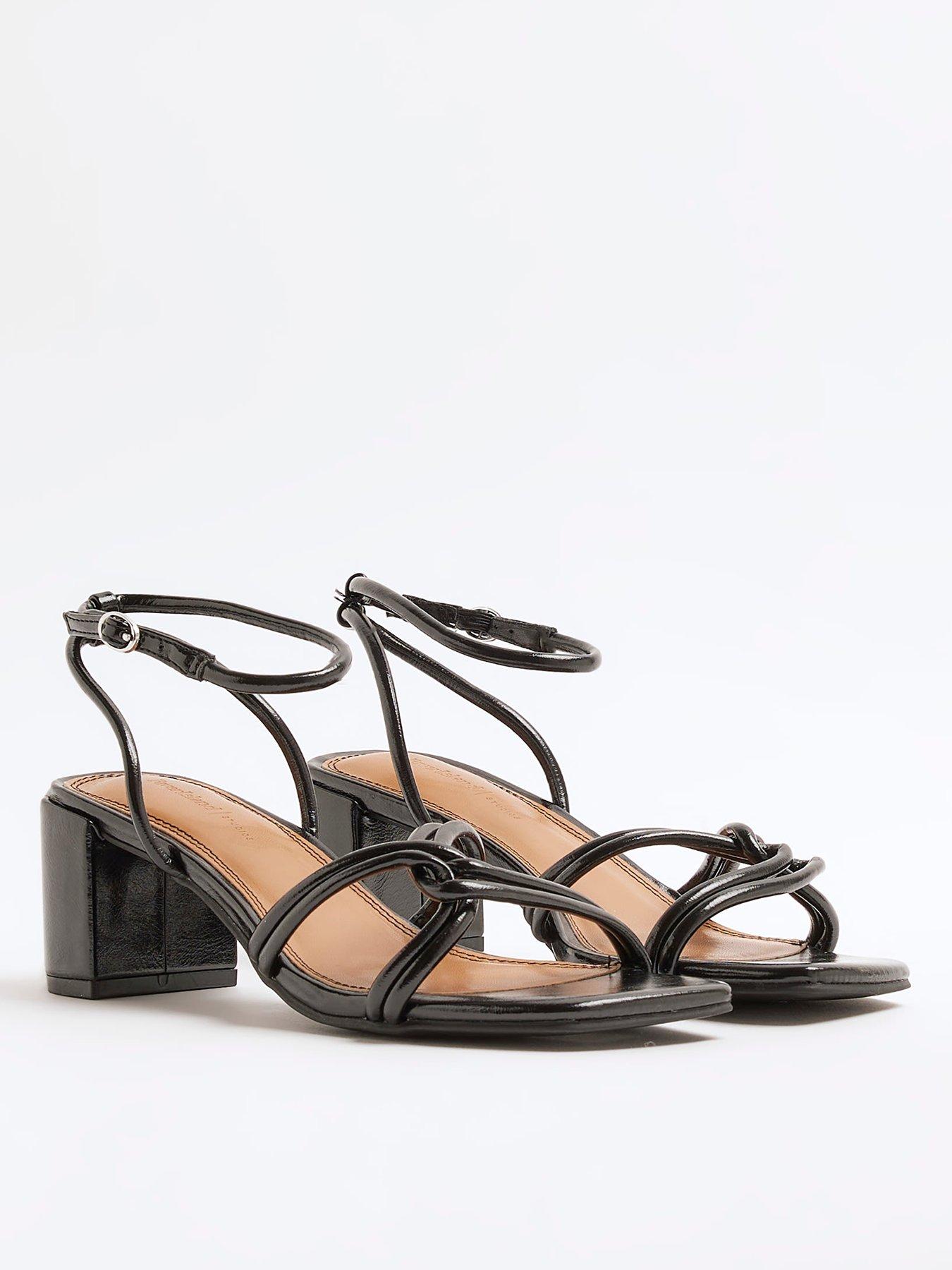 river-island-strappy-block-heel-sandals-blackoutfit