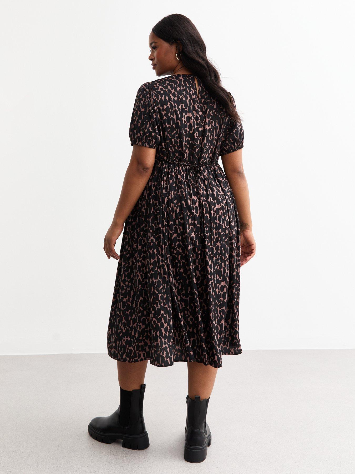 new-look-curve-woven-patterned-short-sleeve-midi-dress-printstillFront