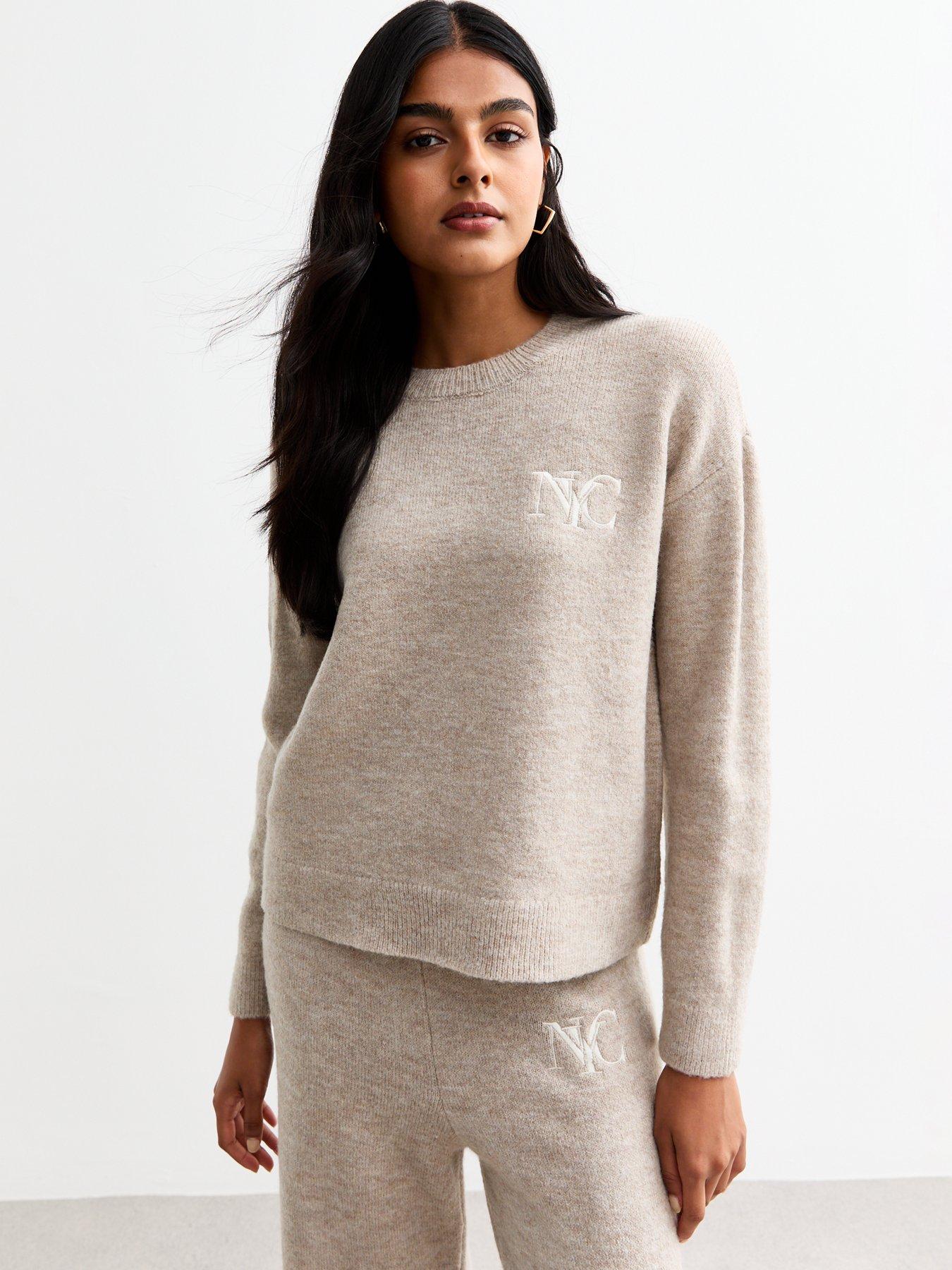 new-look-nyc-embroidered-knit-jumper-brownfront