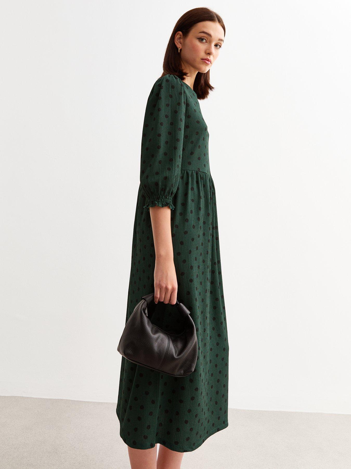 new-look-spotted-crinkle-midi-dress-greenback