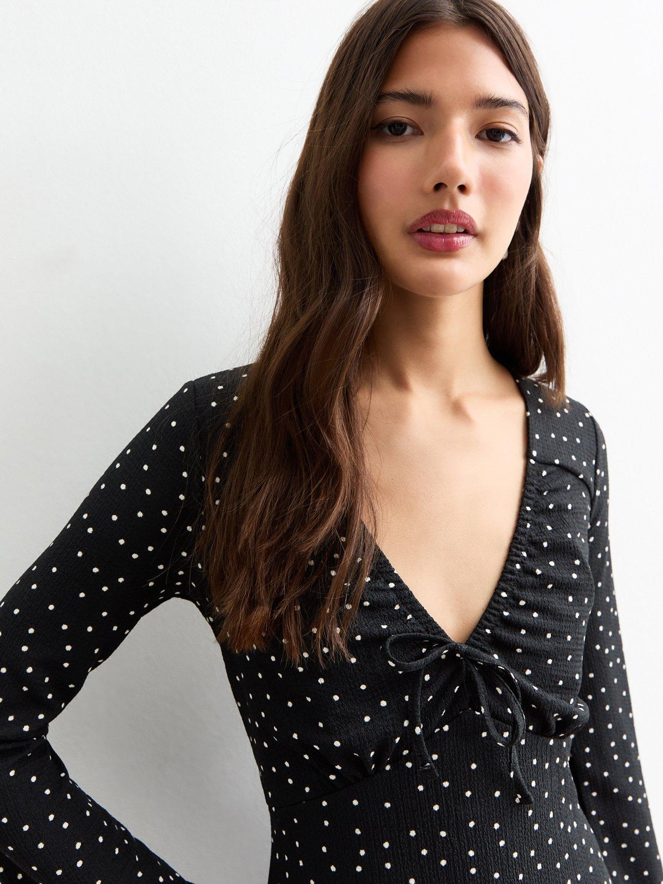 new-look-spotted-long-sleeve-skater-dress-blackoutfit