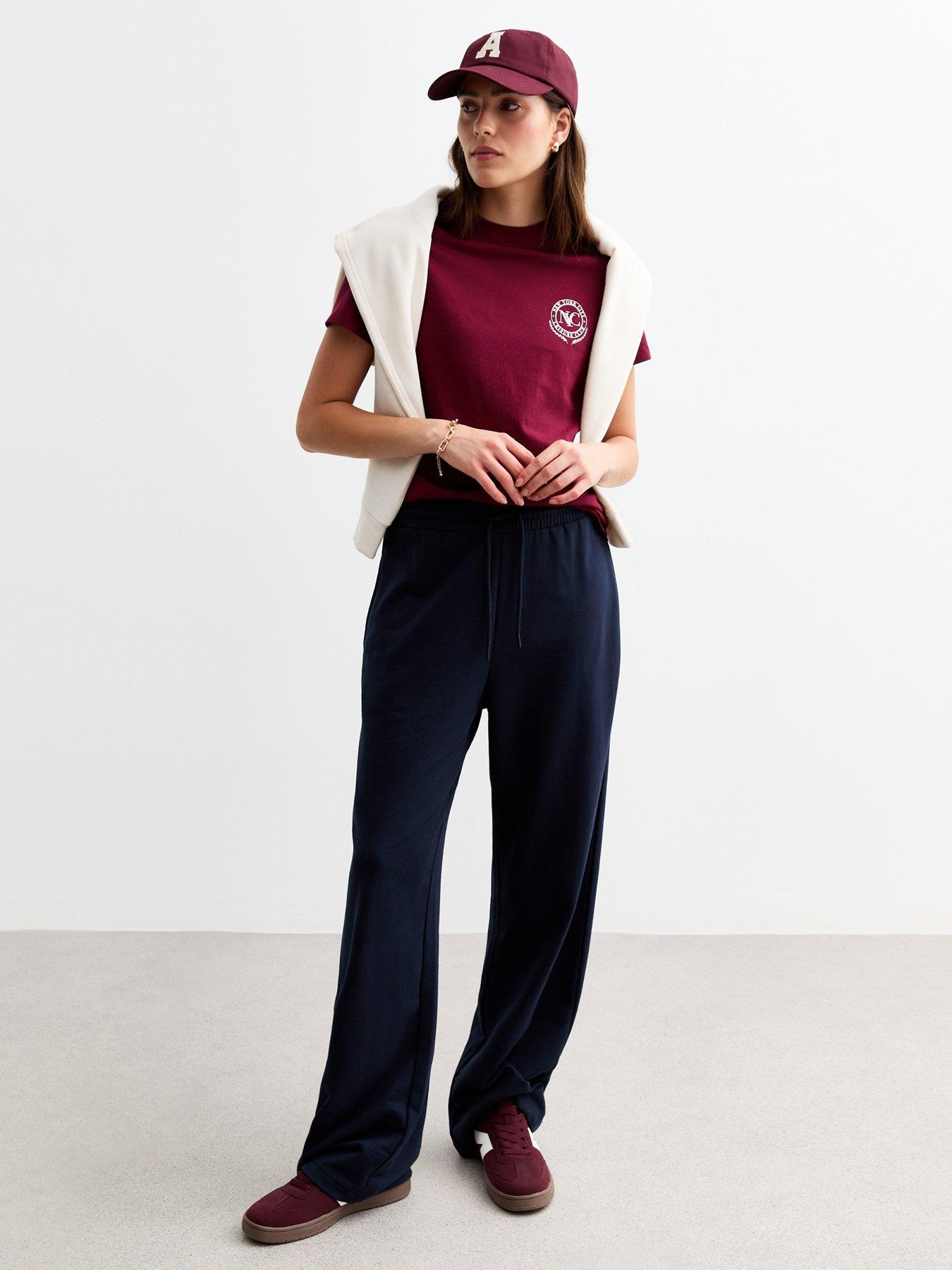 new-look-crest-logo-crew-neck-t-shirt-burgundyback