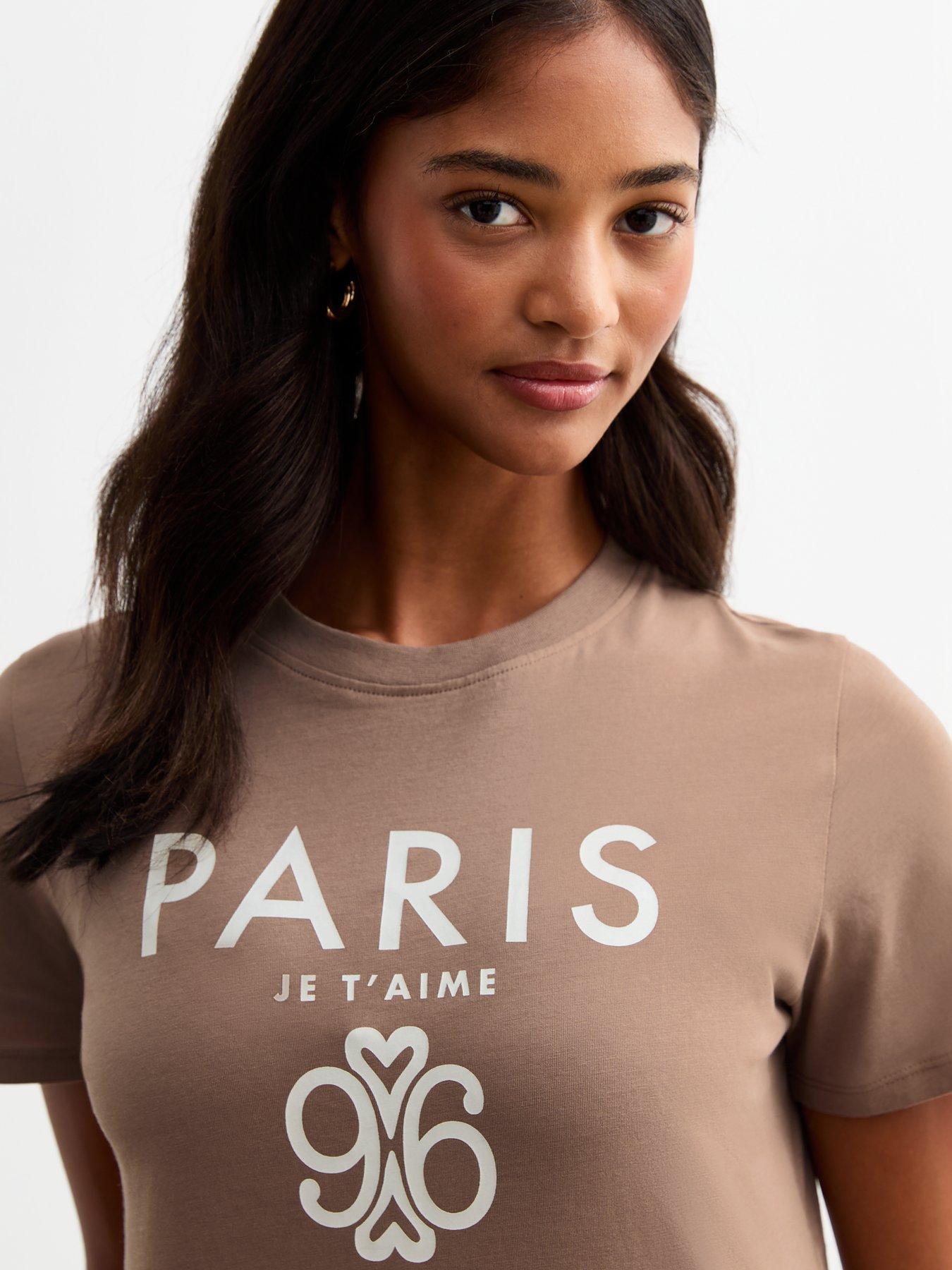 new-look-paris-print-girlfriend-t-shirt-light-brownoutfit